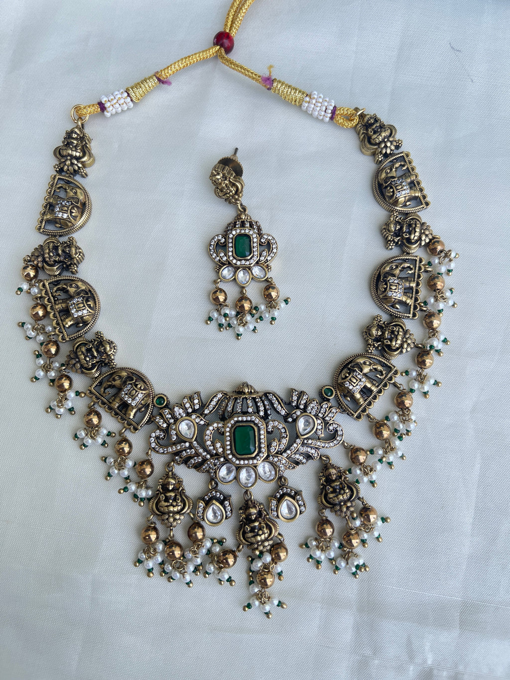 Ns1530 elephant Lakshmi Devi antique Victorian neckset..!