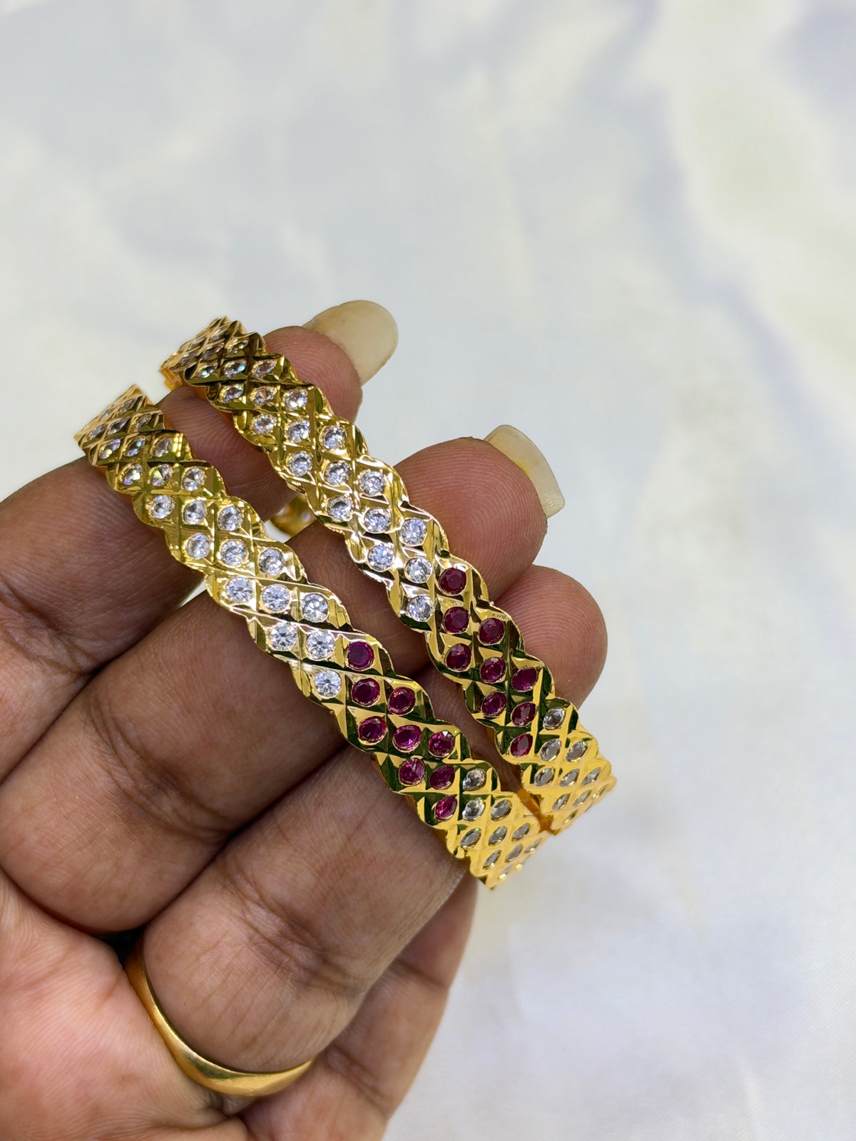 Ph822 Panchaloham polished stones bangles