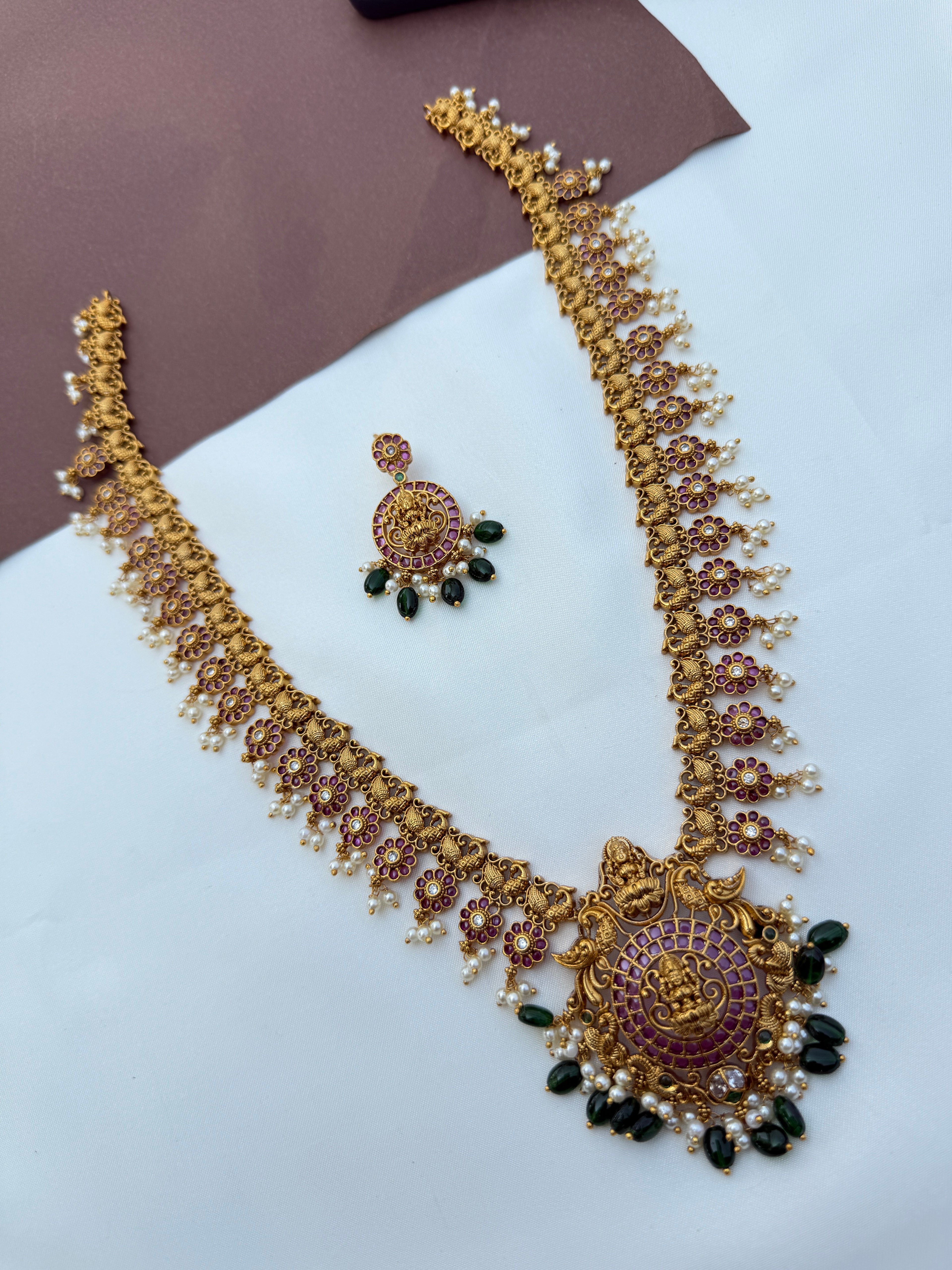 Lh570 Lakshmidevi peacock kemp long haram with green beads