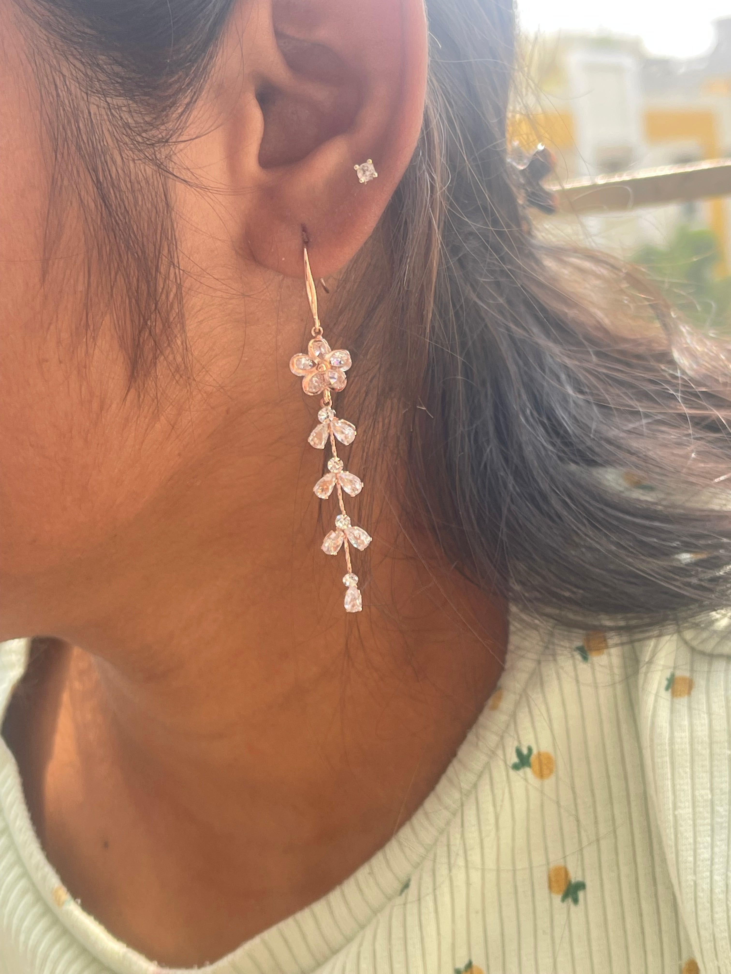 Hooks flower hanging tassels in silver and rosegold