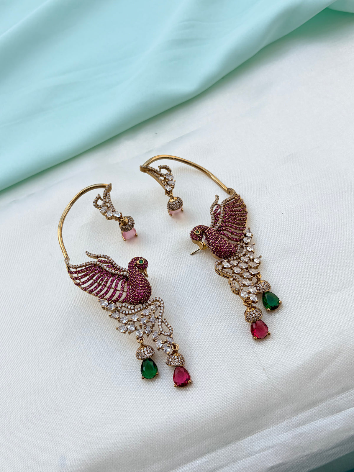 Peacock designs earcuff Er938
