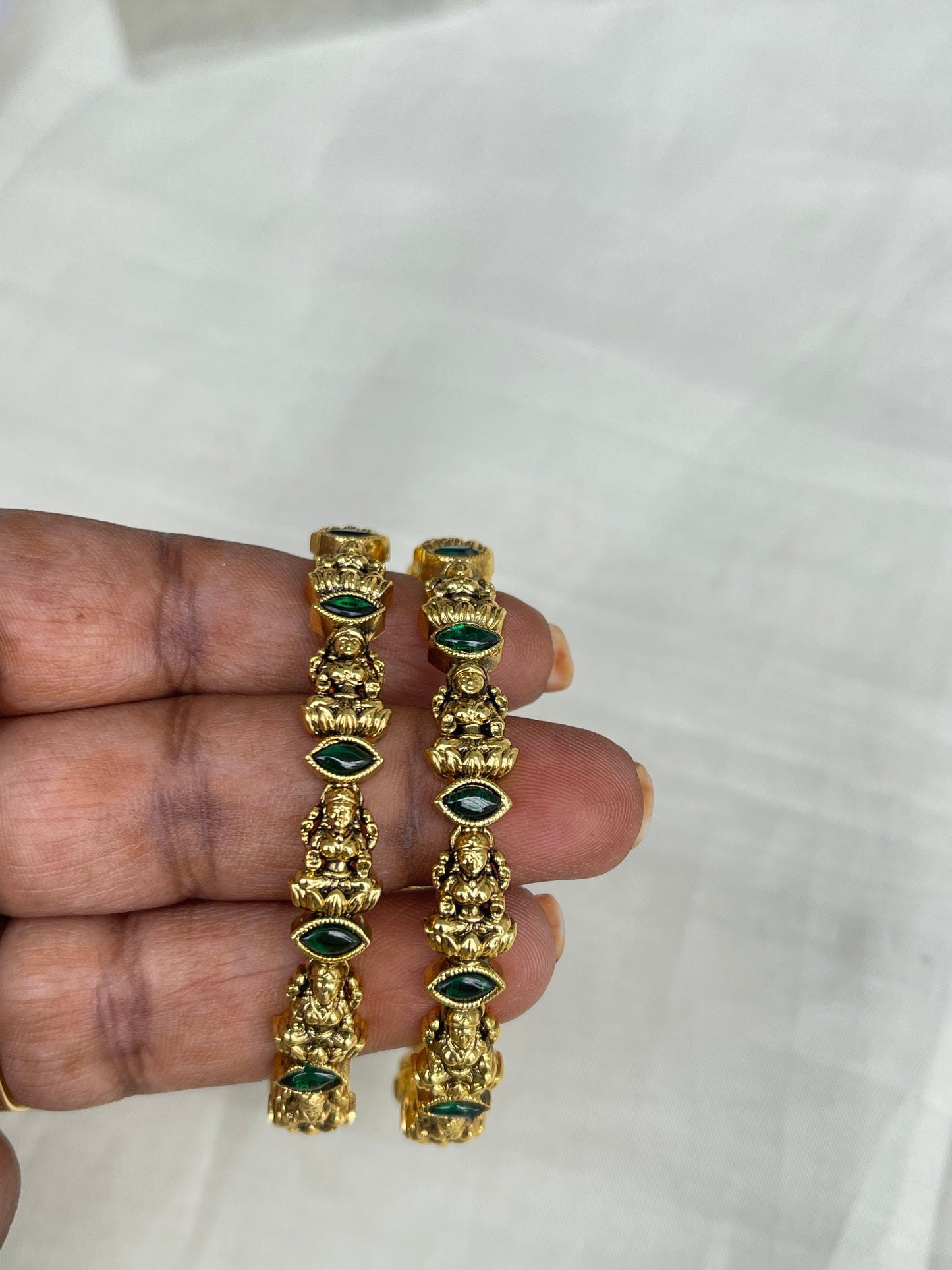 Bh 1549 Antique Lakshmi devi bangles sb513