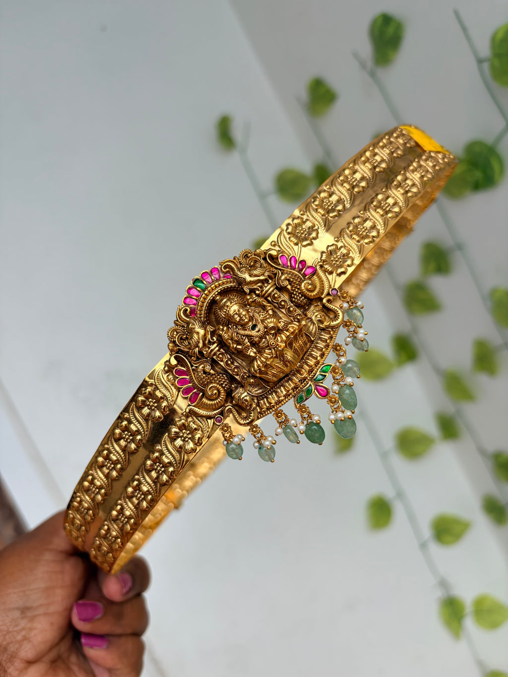 Jadau Kundan Lakshmidevi peacock with green beads adults hipbelts hb802