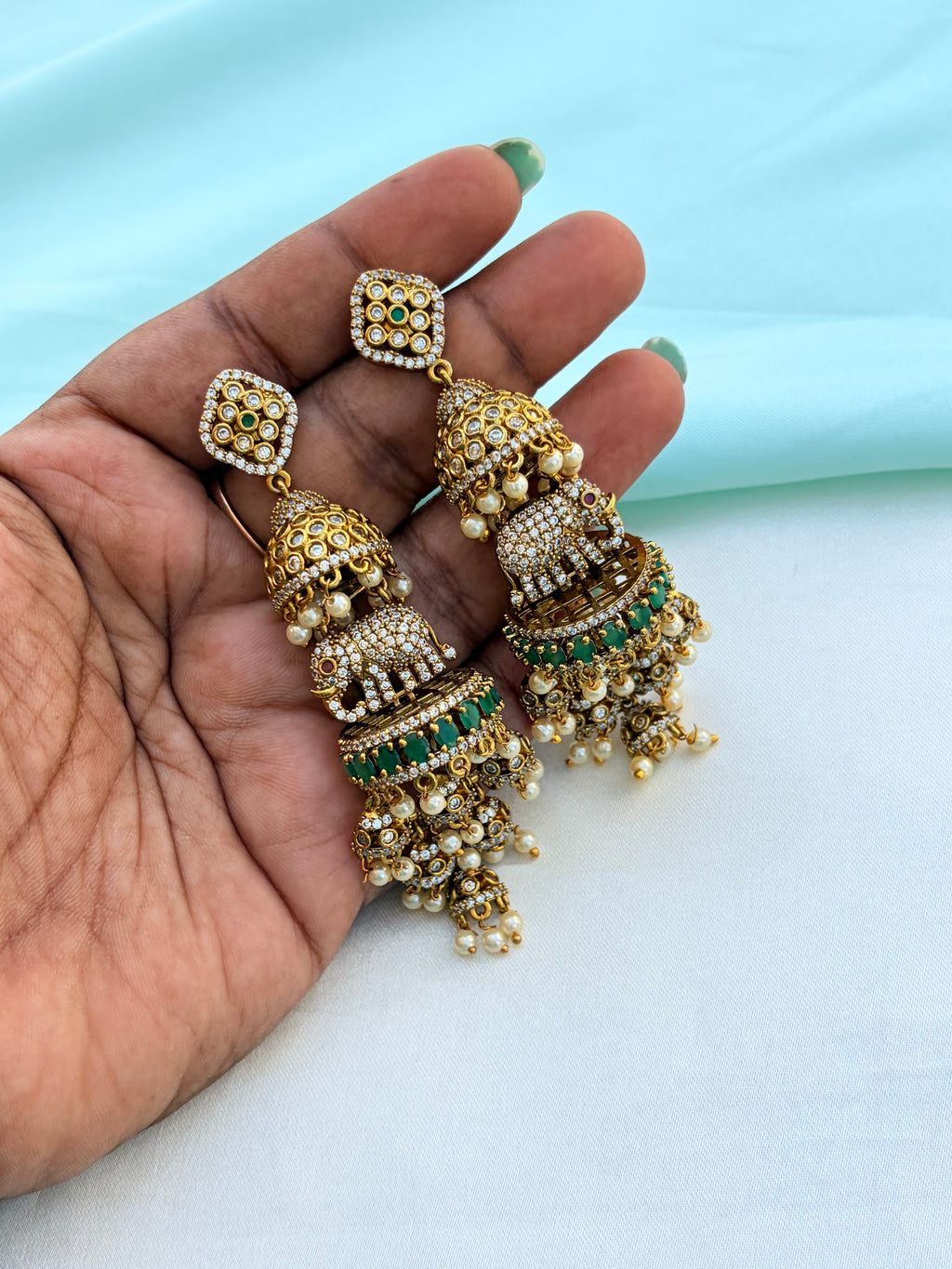 Unique Elephant design butta earrings Er927