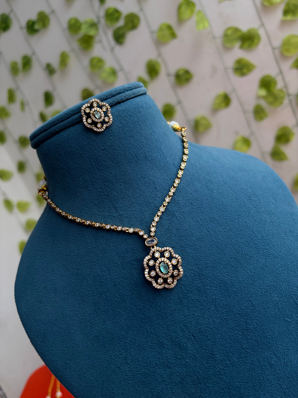 Ns916 sky blue stone pendant stones short Neckset back push studs