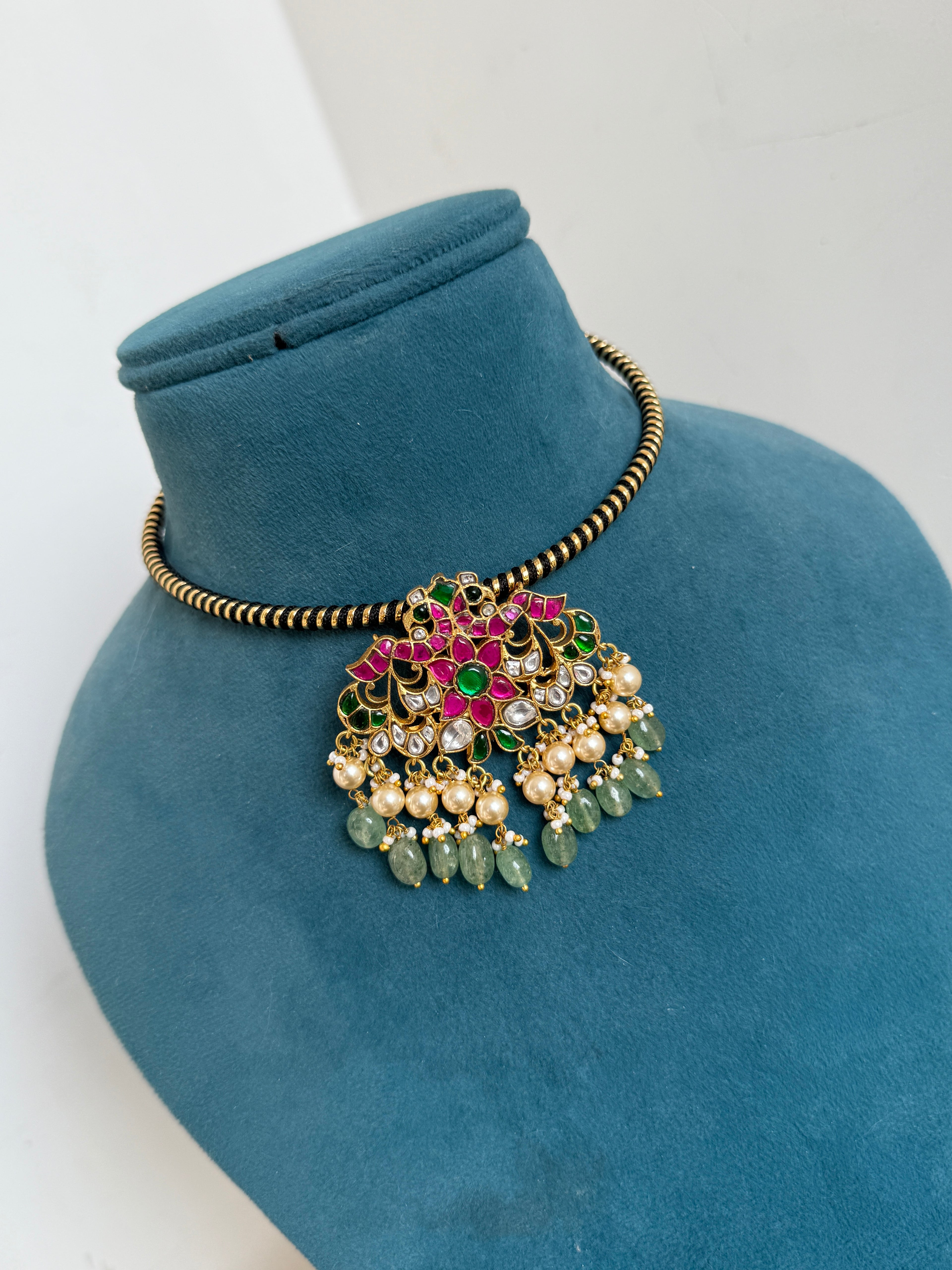 Hs025 hasli with jadau kundan pendent