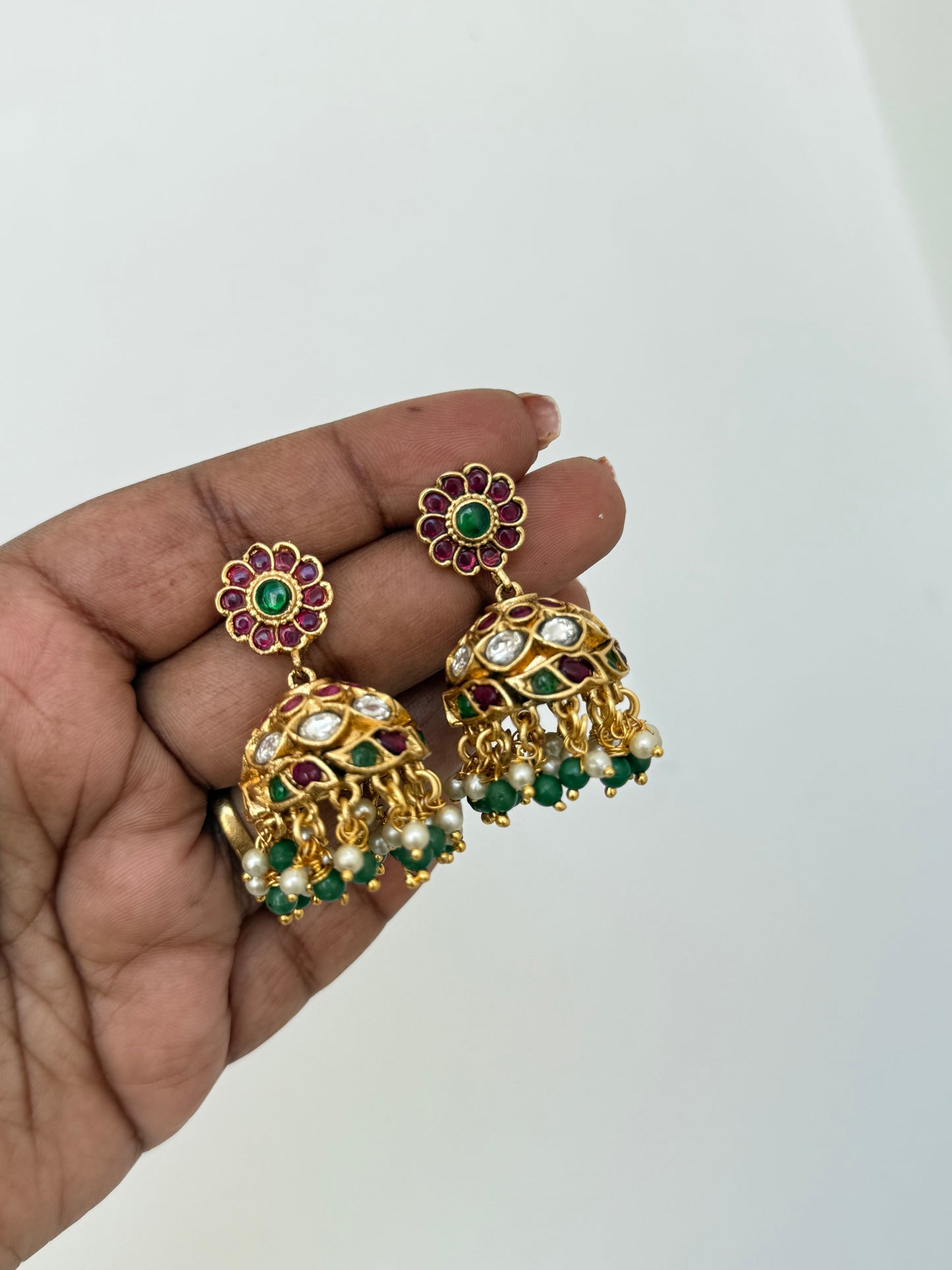 Er5058 kundan kemp butta earrings