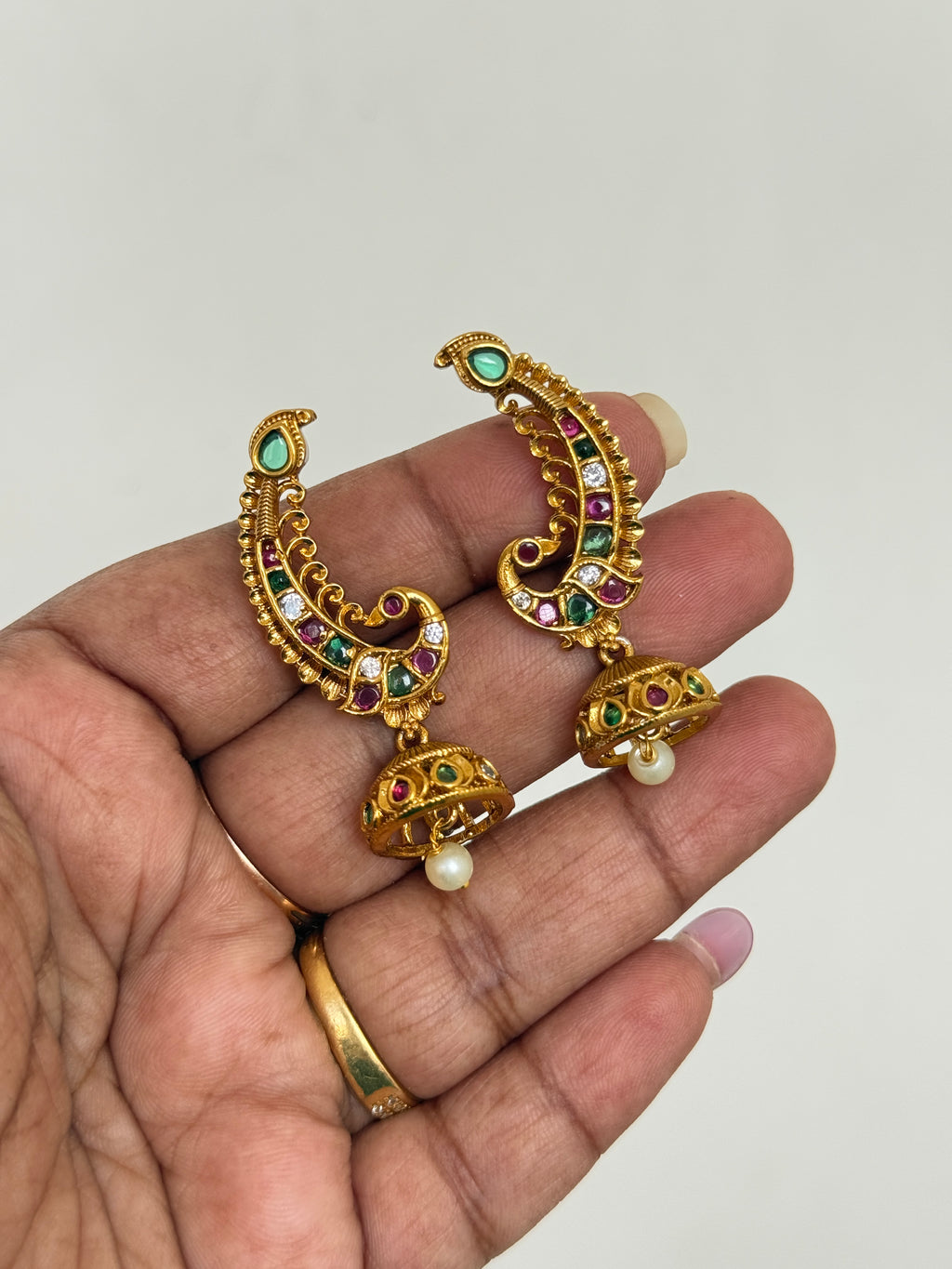 Er203 kemp peacock earcuffs