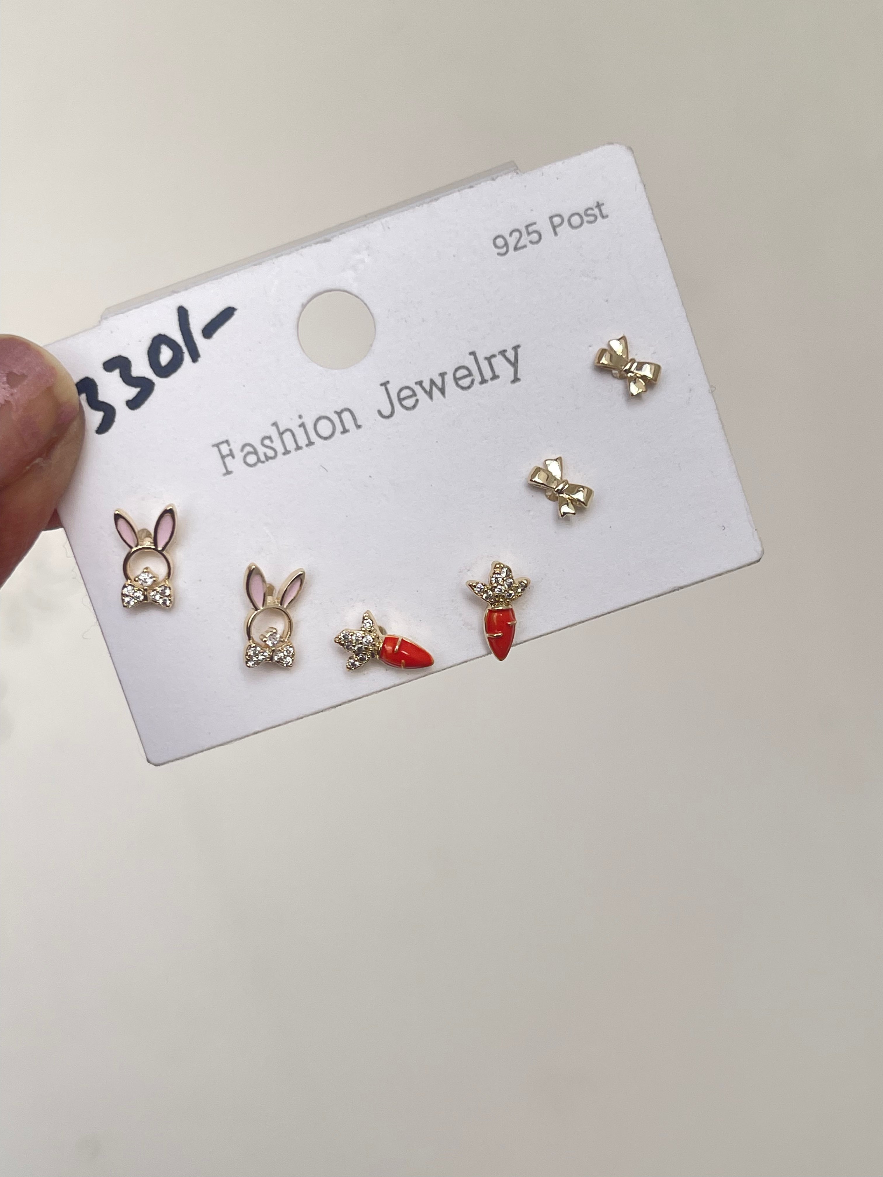 Bunny carrot pack of 3 studs