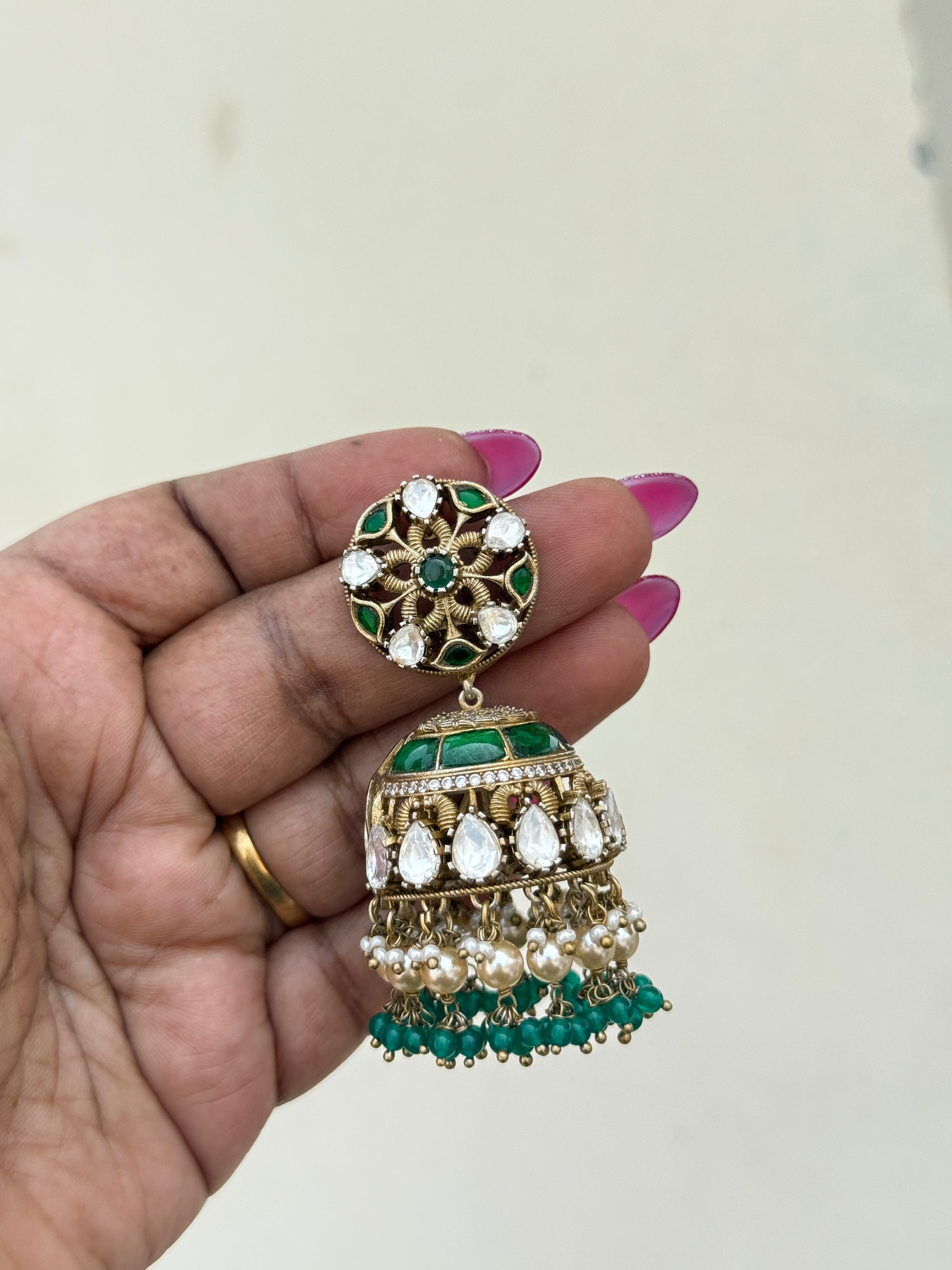 Ms001 big size moissanite green butta earrings (lightweight)