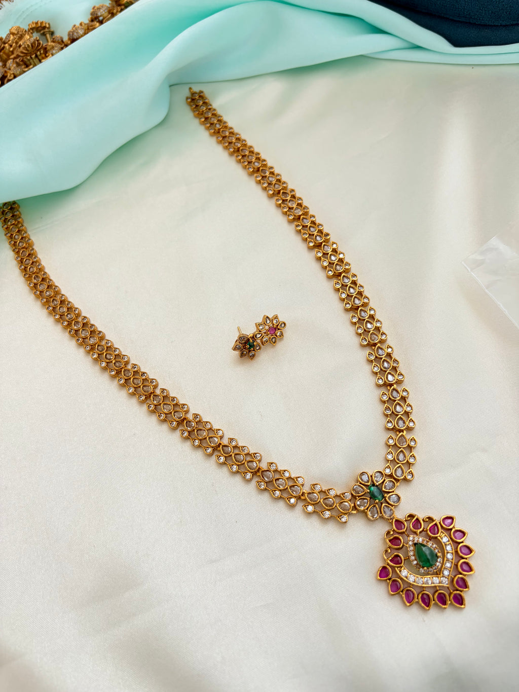 Ruby Emerald flower Neckset with Earrings Ns924