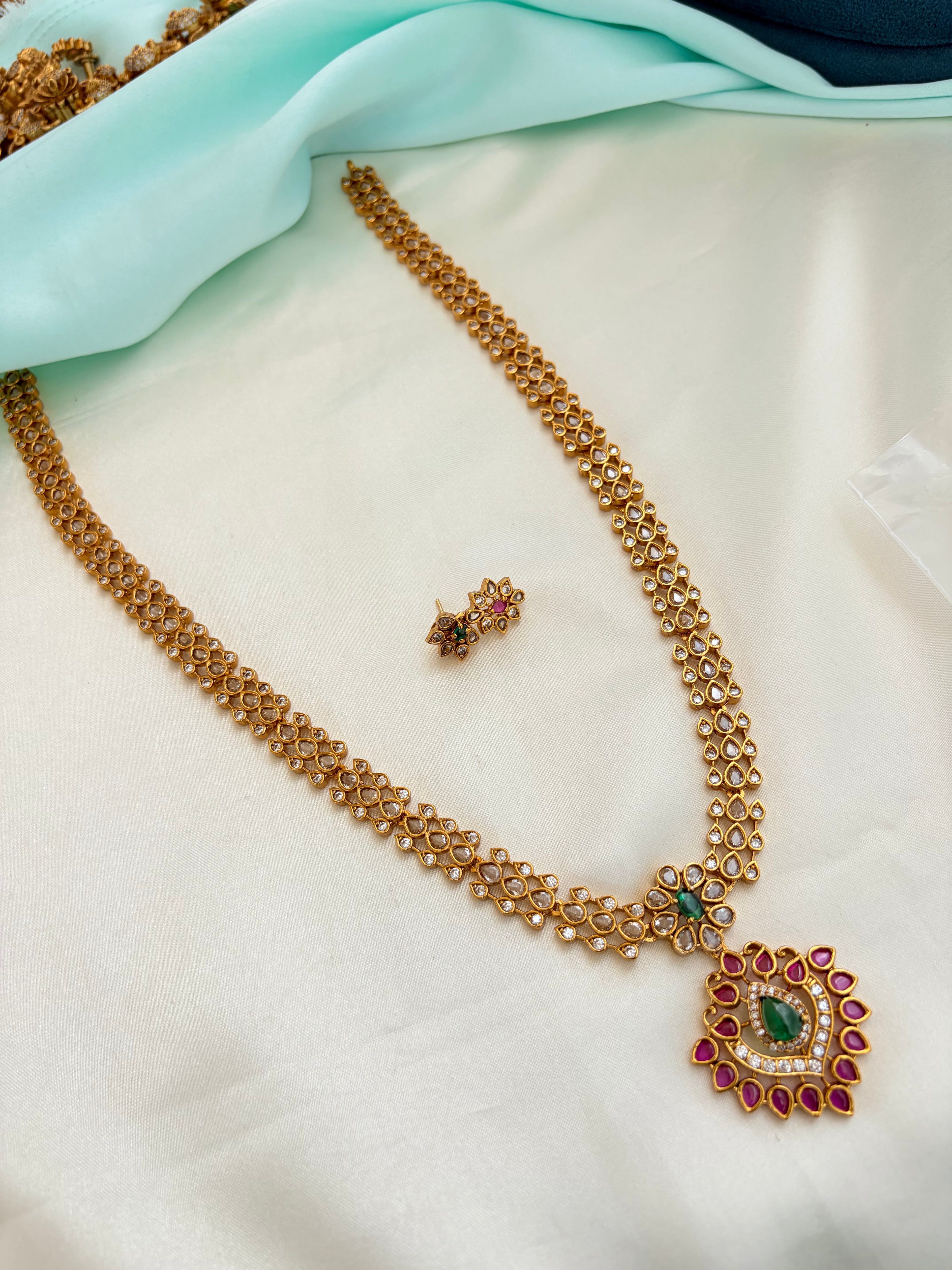 Ruby Emerald flower Neckset with Earrings Ns924