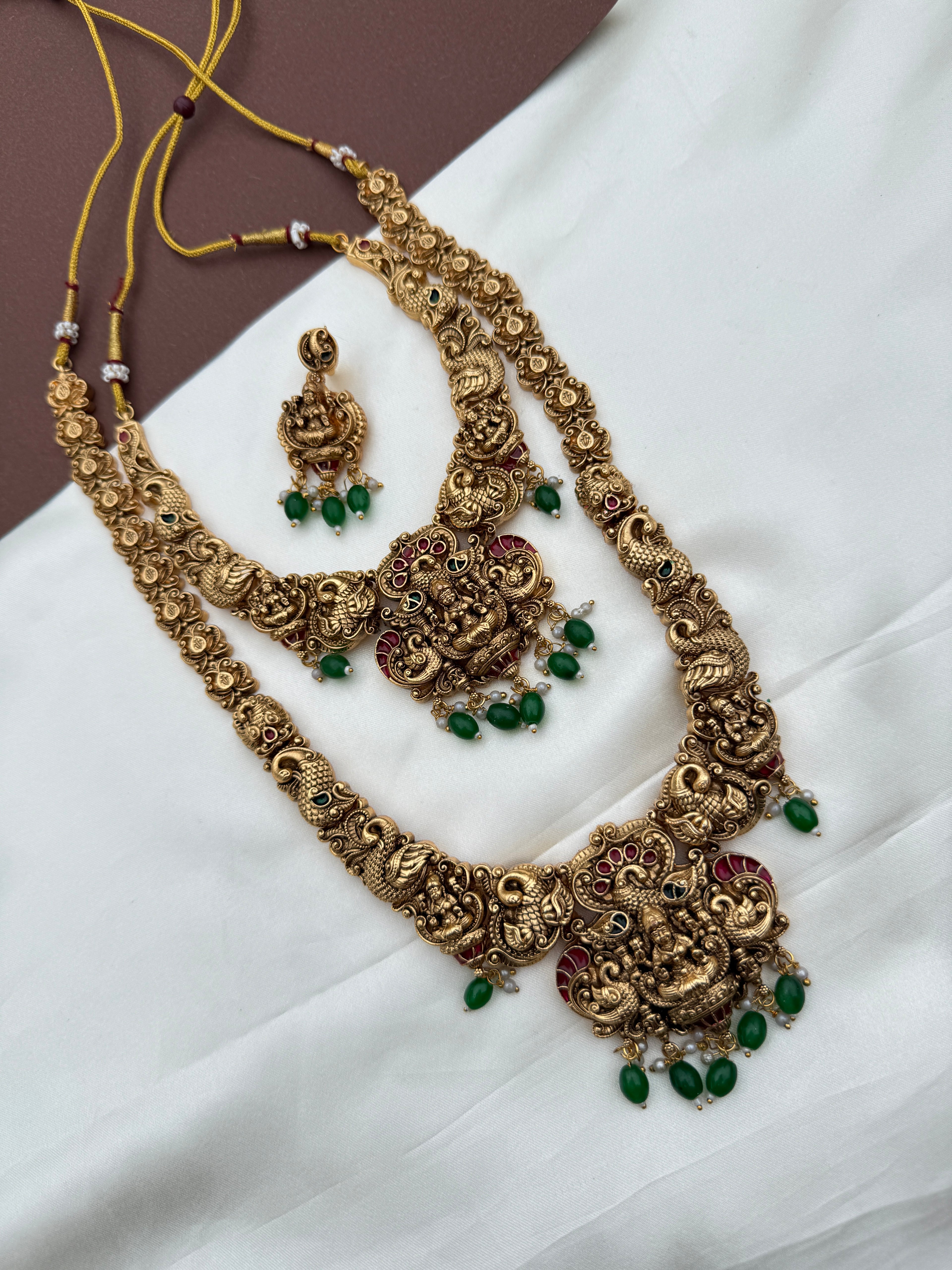 Bs105 lakshmi devi bridal set