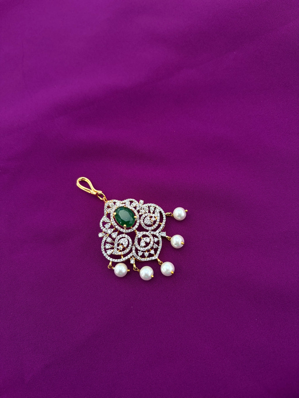 Diamond green stone tikka Tk765