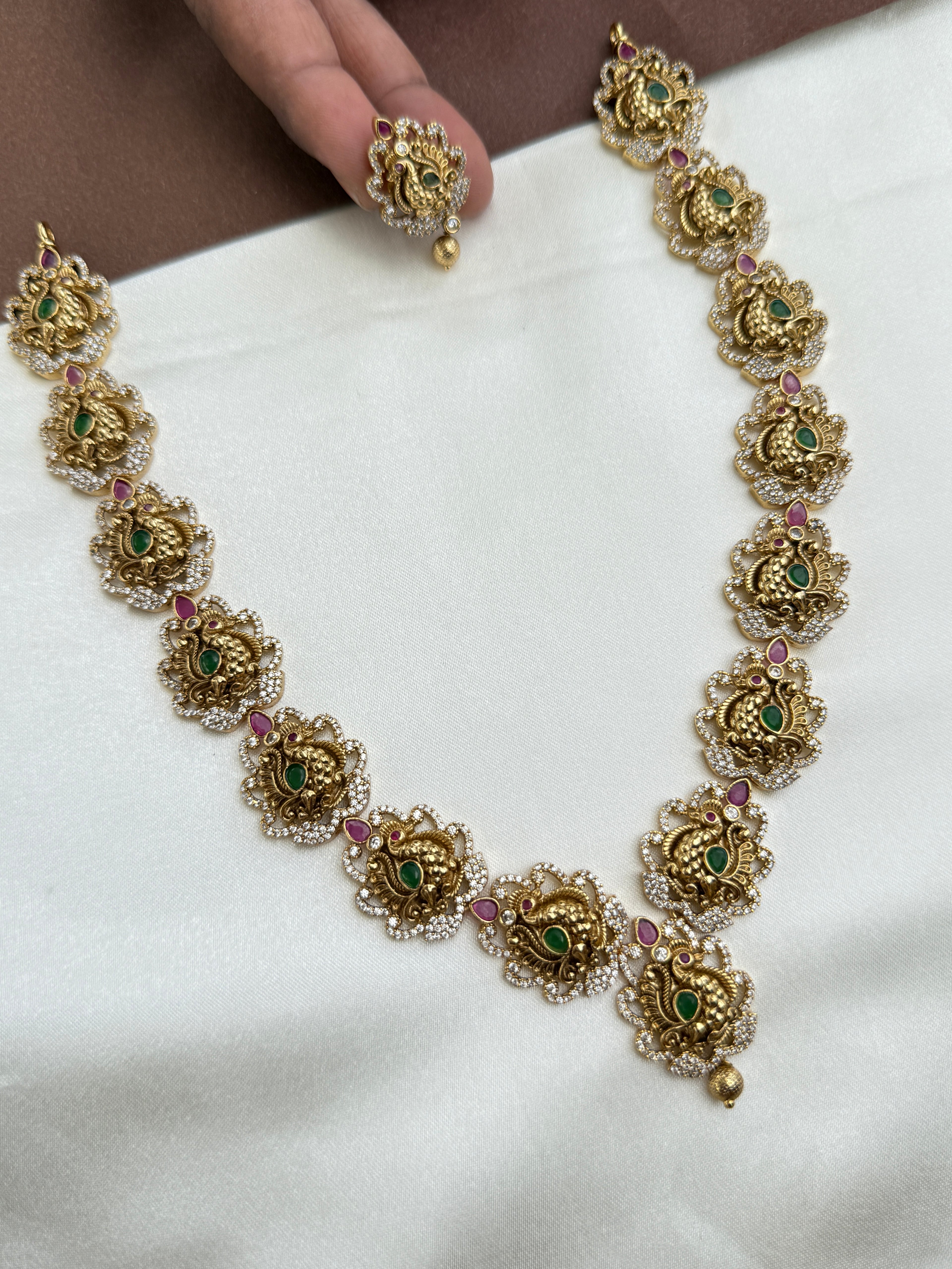 NS364 Nakshi peacock Neckset with studs earrrings