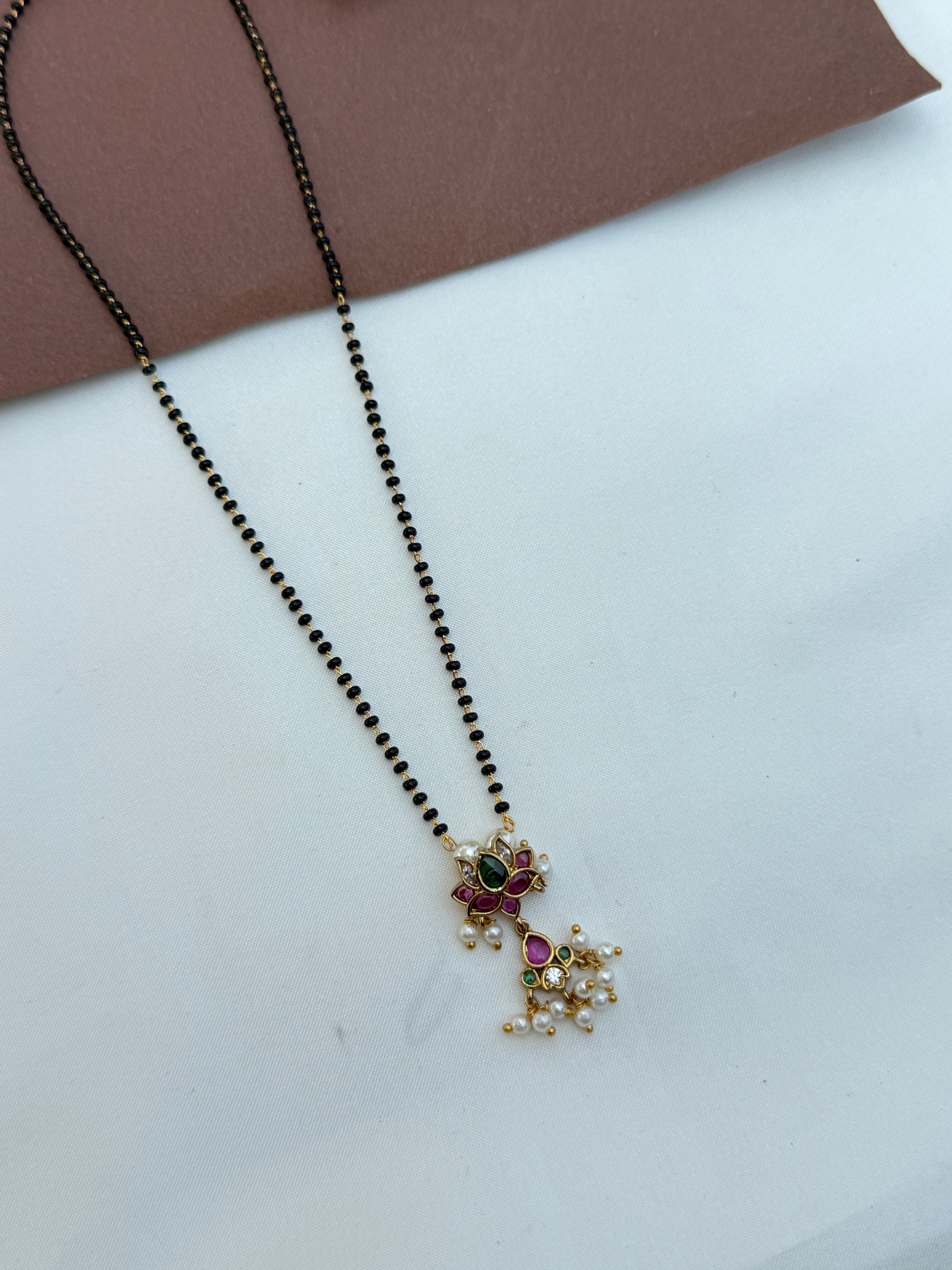 Bb069 18inches single line kemp lotus blackbeads