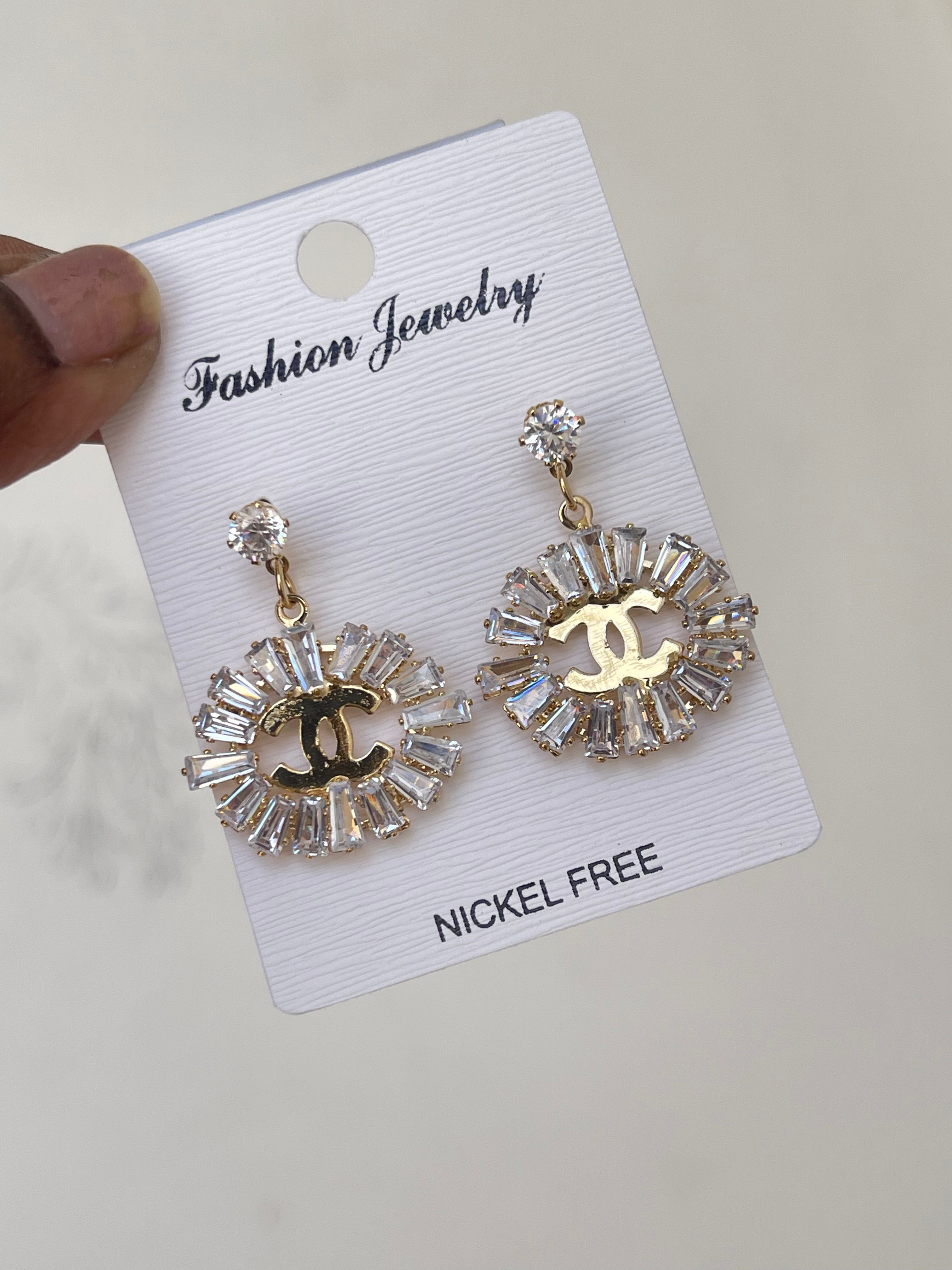 Western white hanging earrings