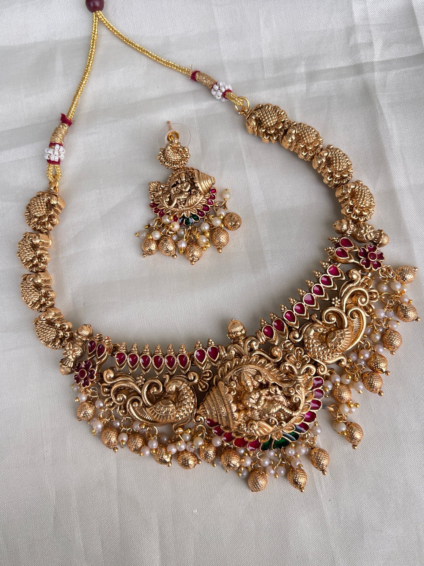 Lord Krishna in shankam neckset with Earrings ns2006