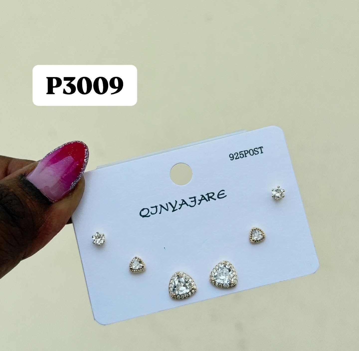 Pack of 3 studs p3001