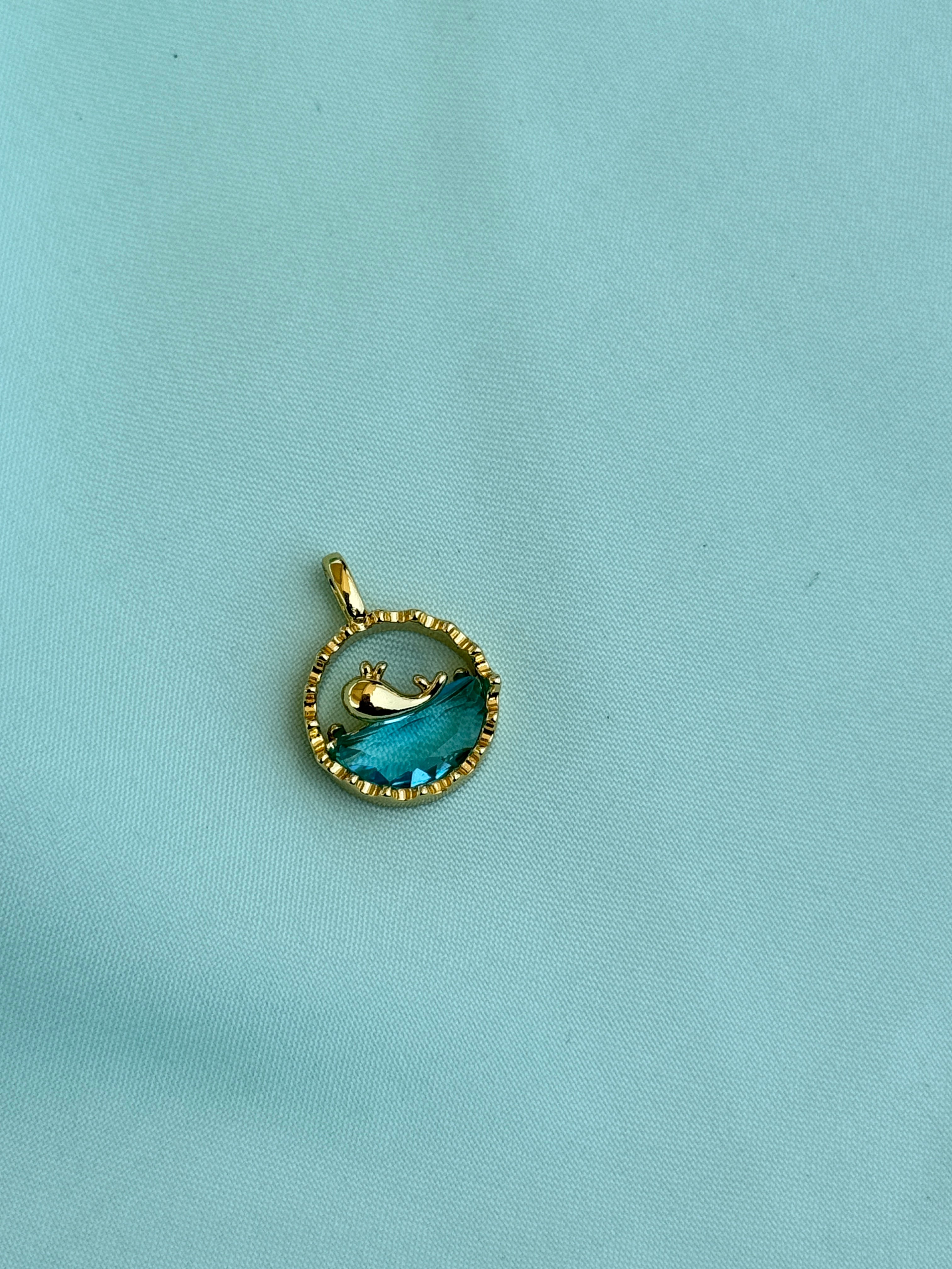 Al025 anti tarnish dolphin charm (pendent)