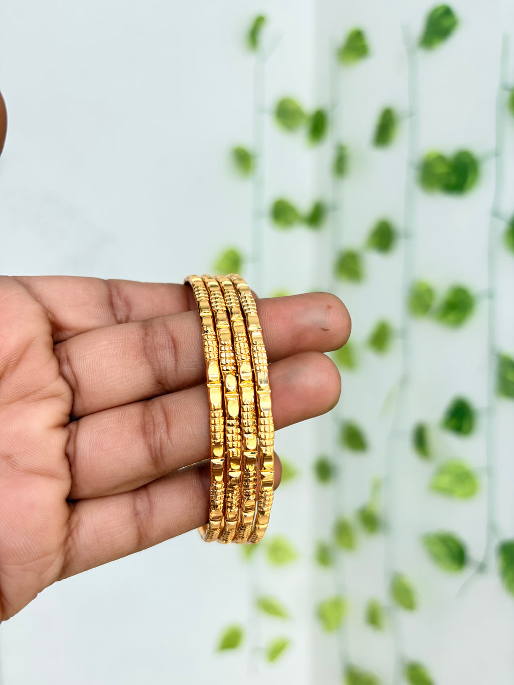 Unique design Panchaloham polished bangles ph628