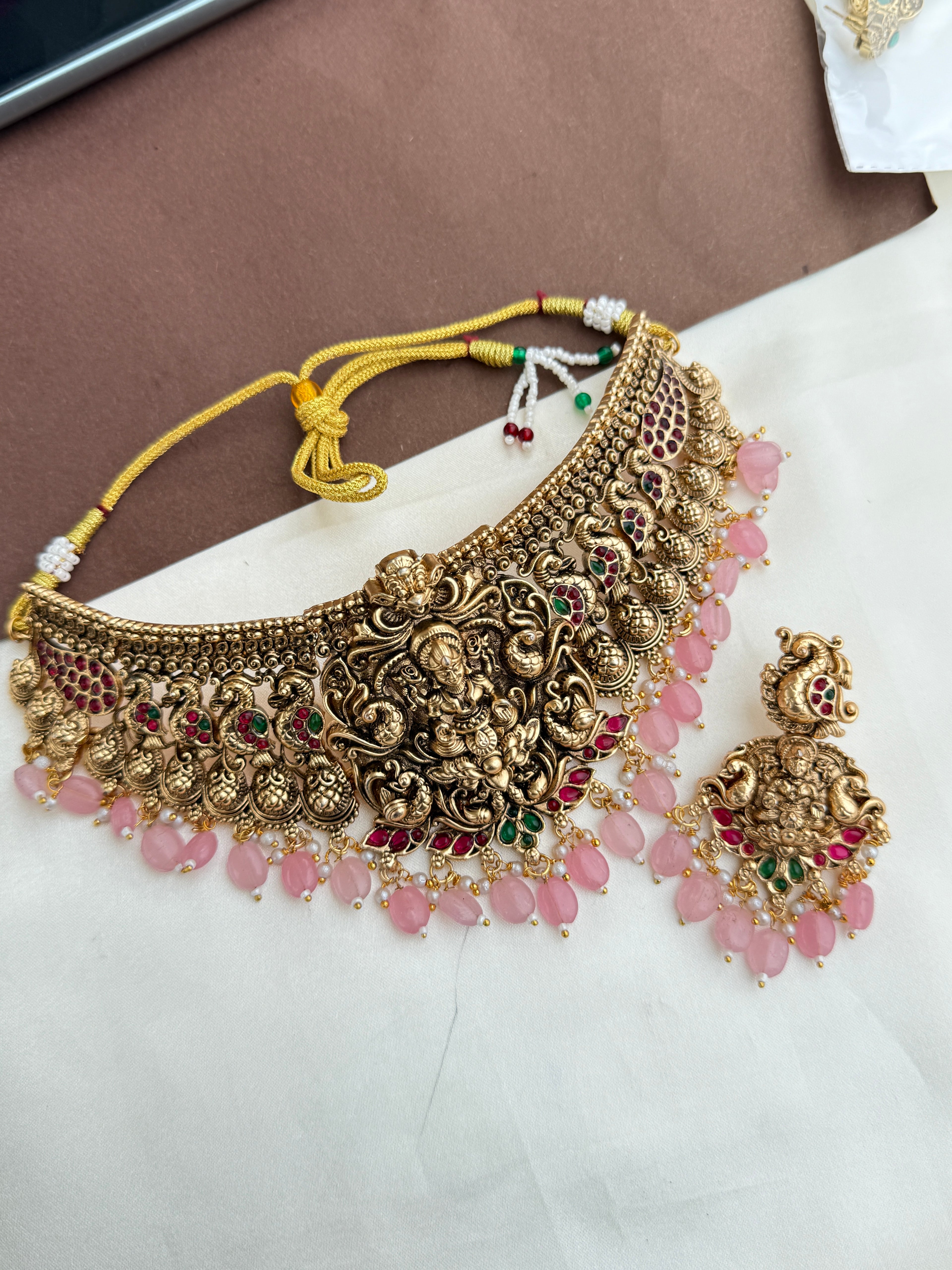Ch019 nakshi laksmidevi choker