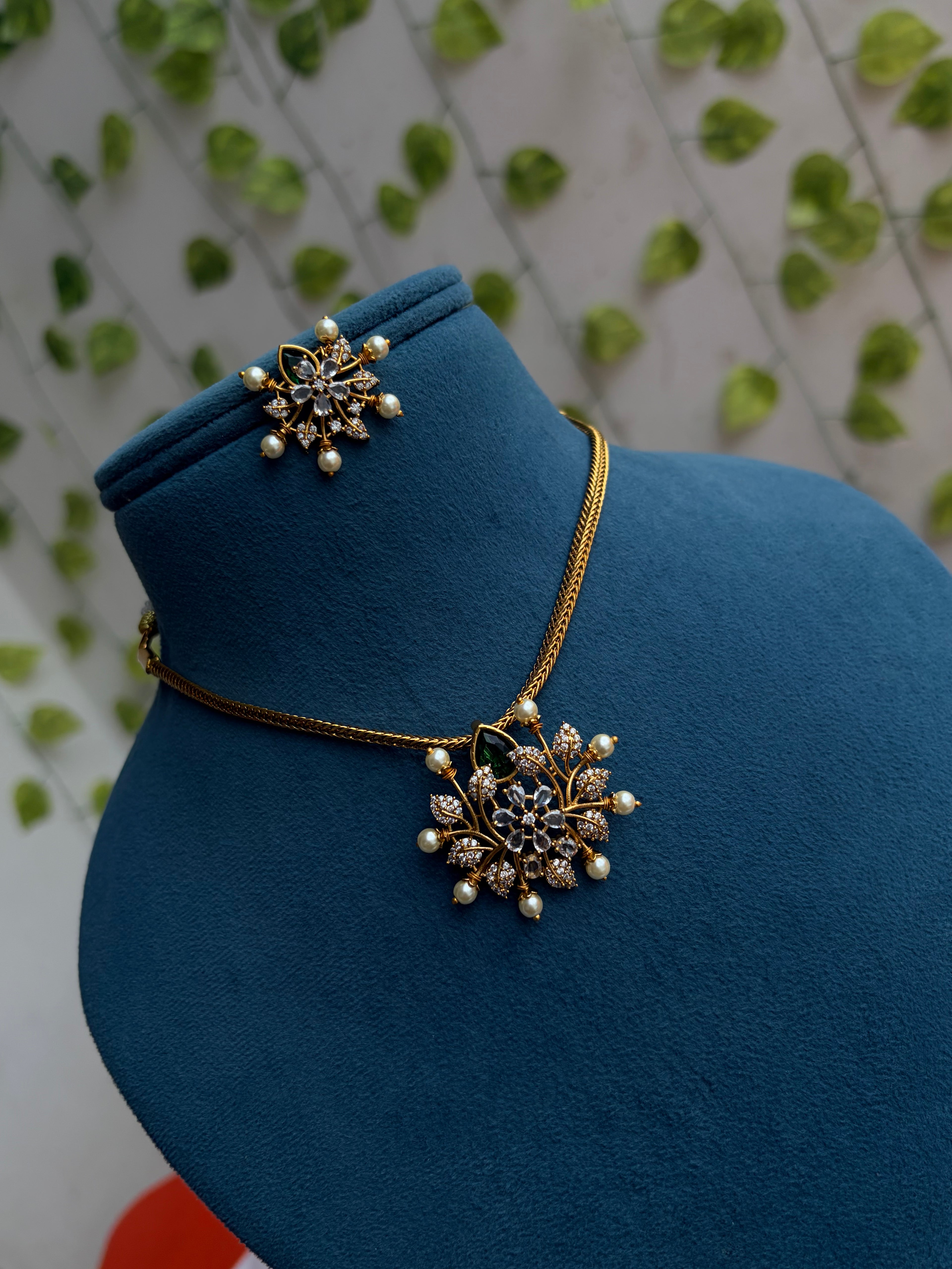 Ns860 green middle flower leaf nano thread removebull pendant 2 in 1 short neckset with studs