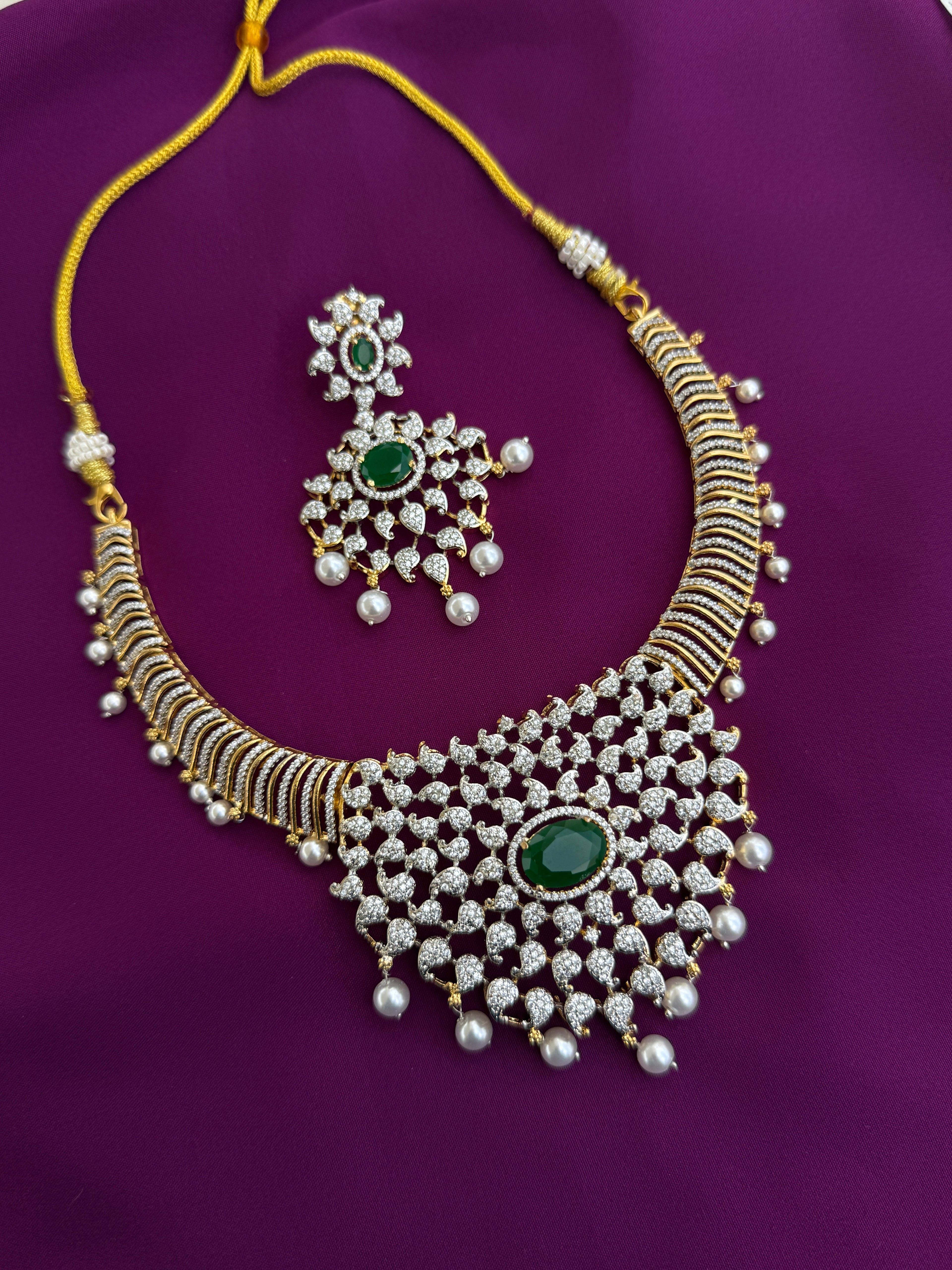 Kante diamond replica short neckset with flower design earrings ns200