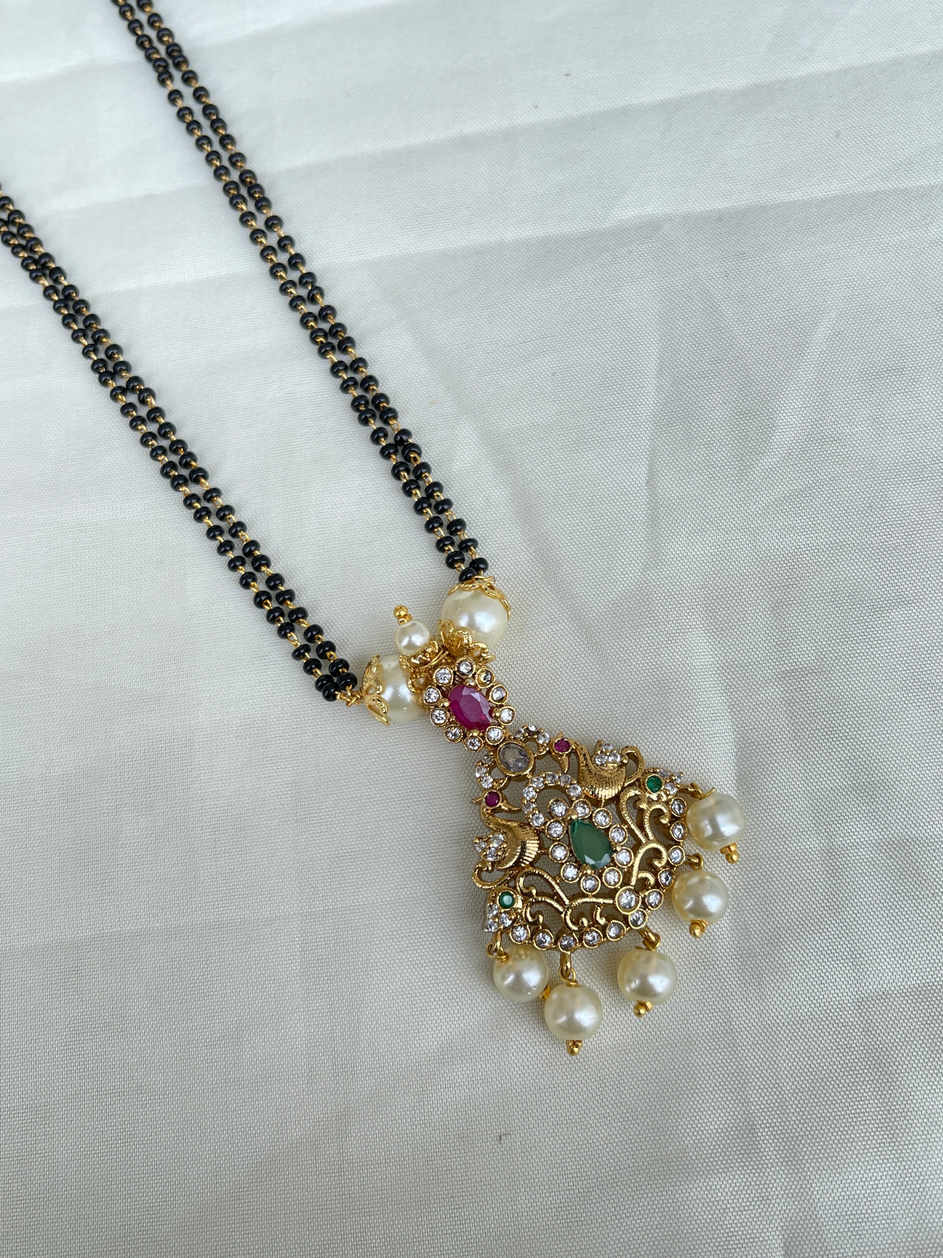 2 lines short multi pendant blackbeads