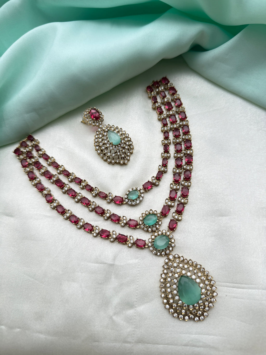 Unique Multi 3 layers neckset with drop earrings Ns267