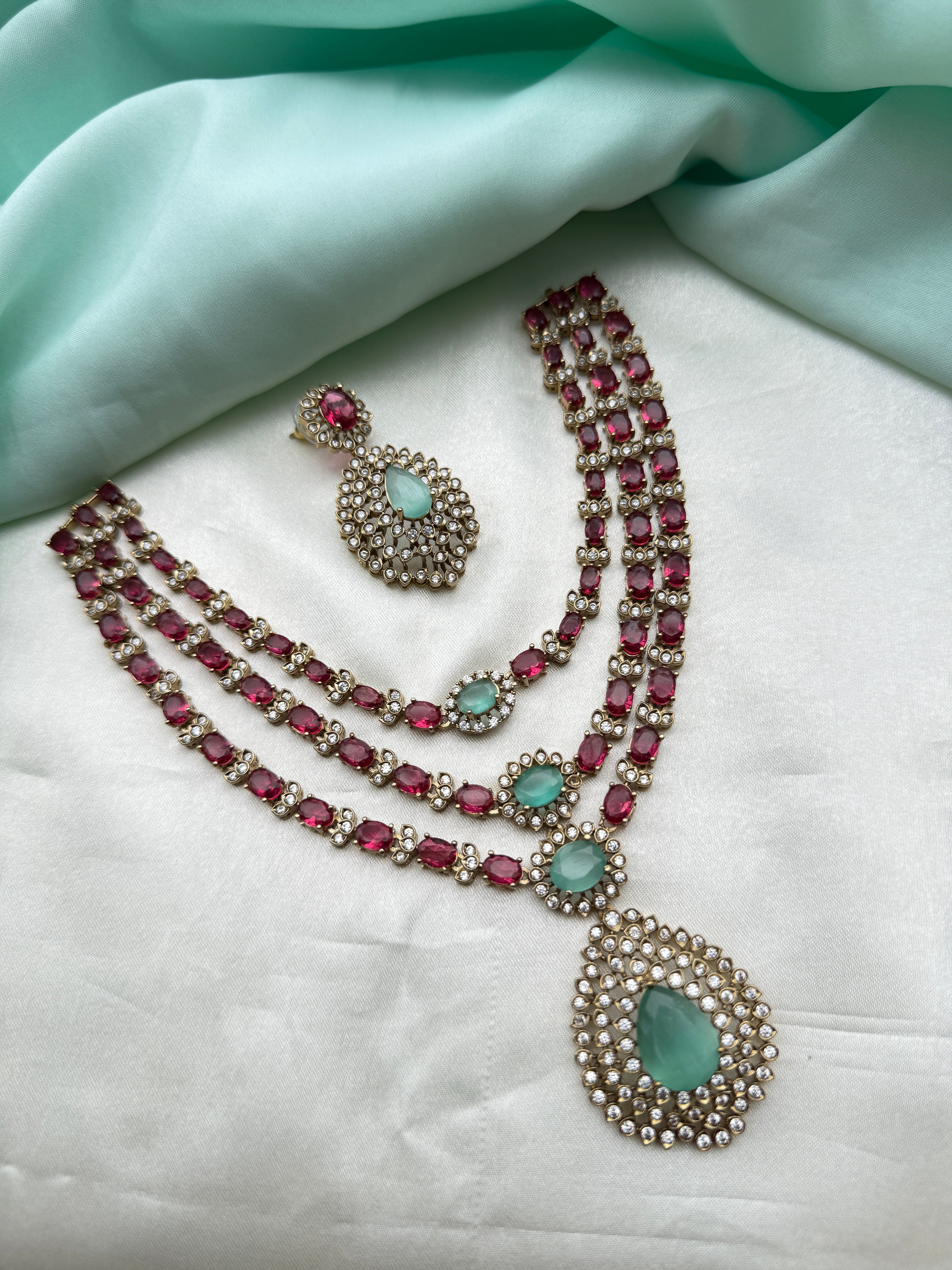 Unique Multi 3 layers neckset with drop earrings Ns267