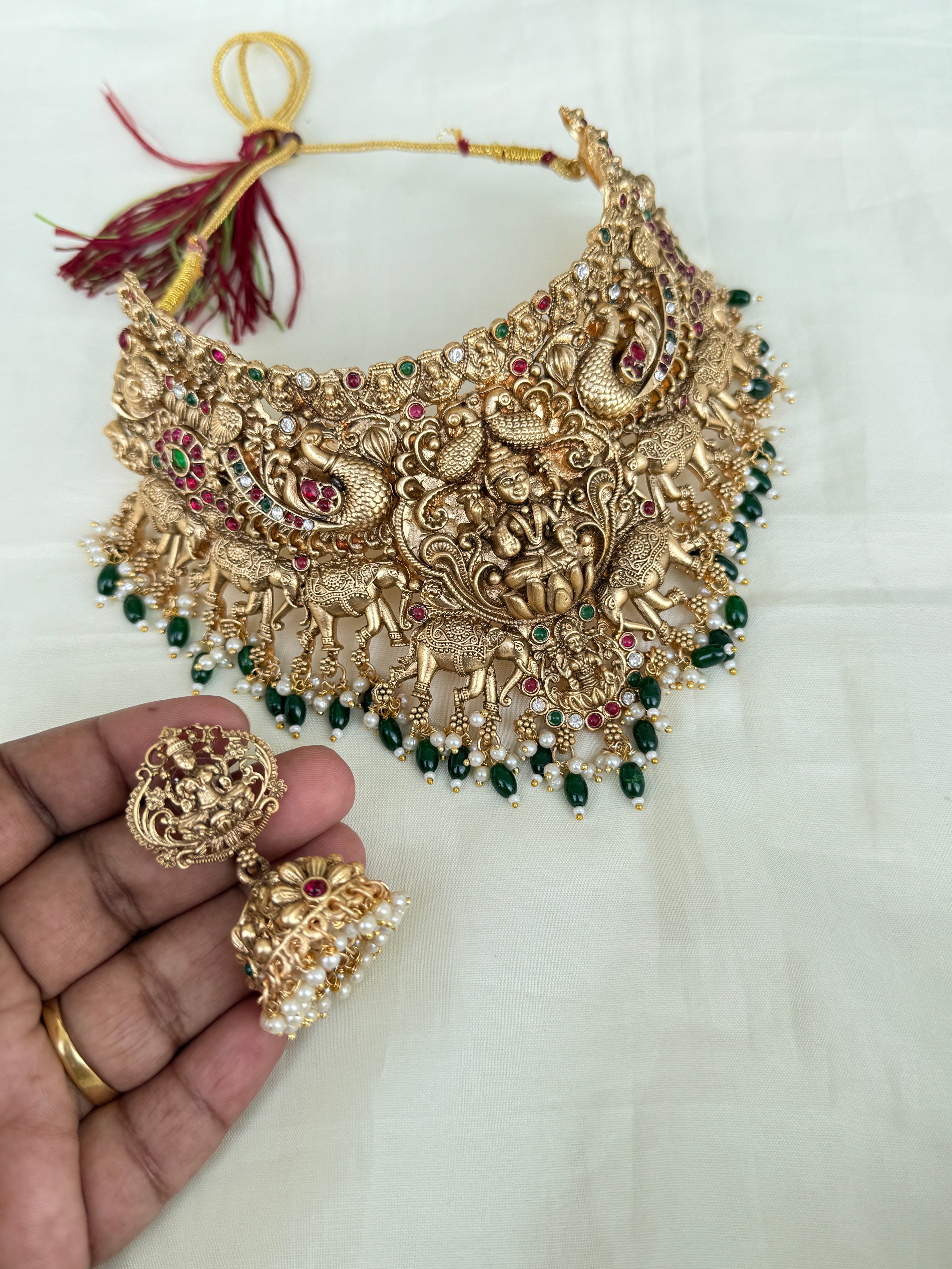 Ch008 heavy Lakshmi Devi choker with earrings