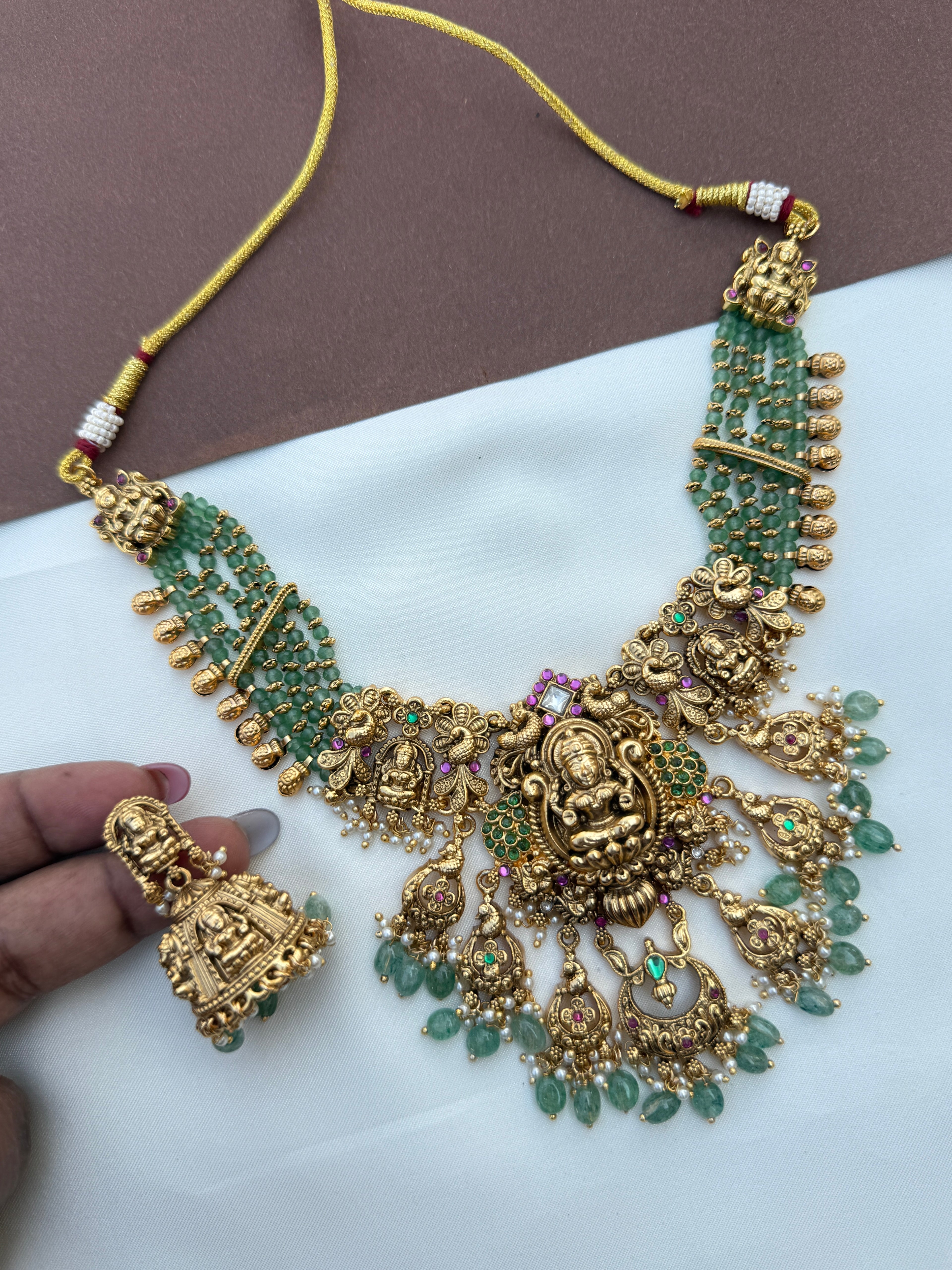 Ns642 nakshi Lakshmi devi jadau kundan green bead neckset