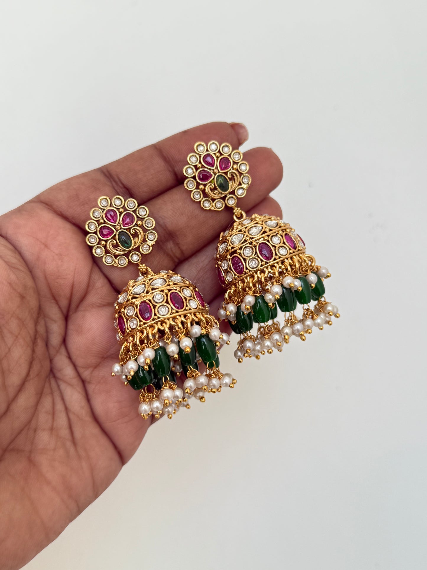 Er5062 kemp kundan heavy butta earrings