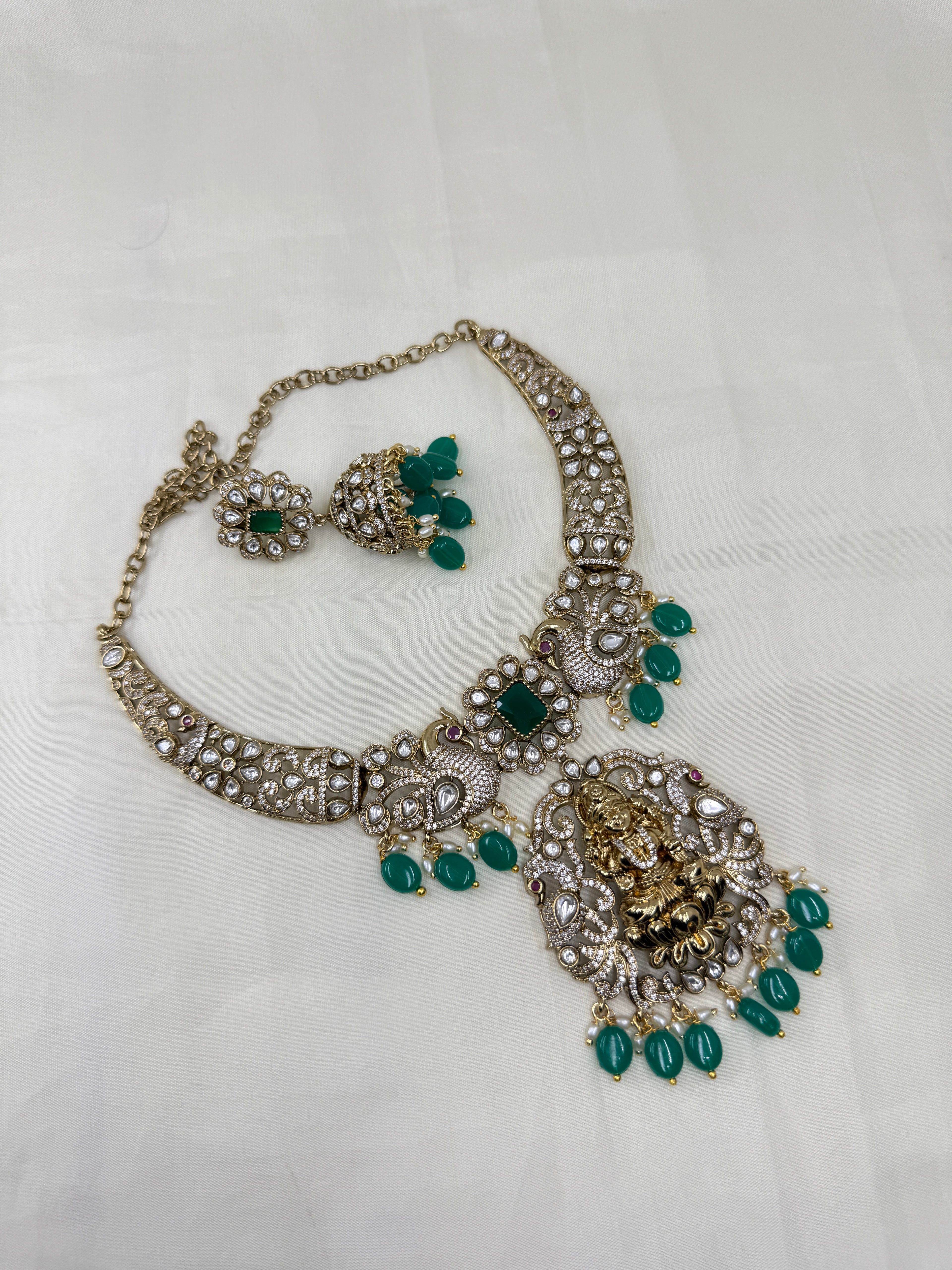Ns306 lakshmi devi kundans Victorian neckset