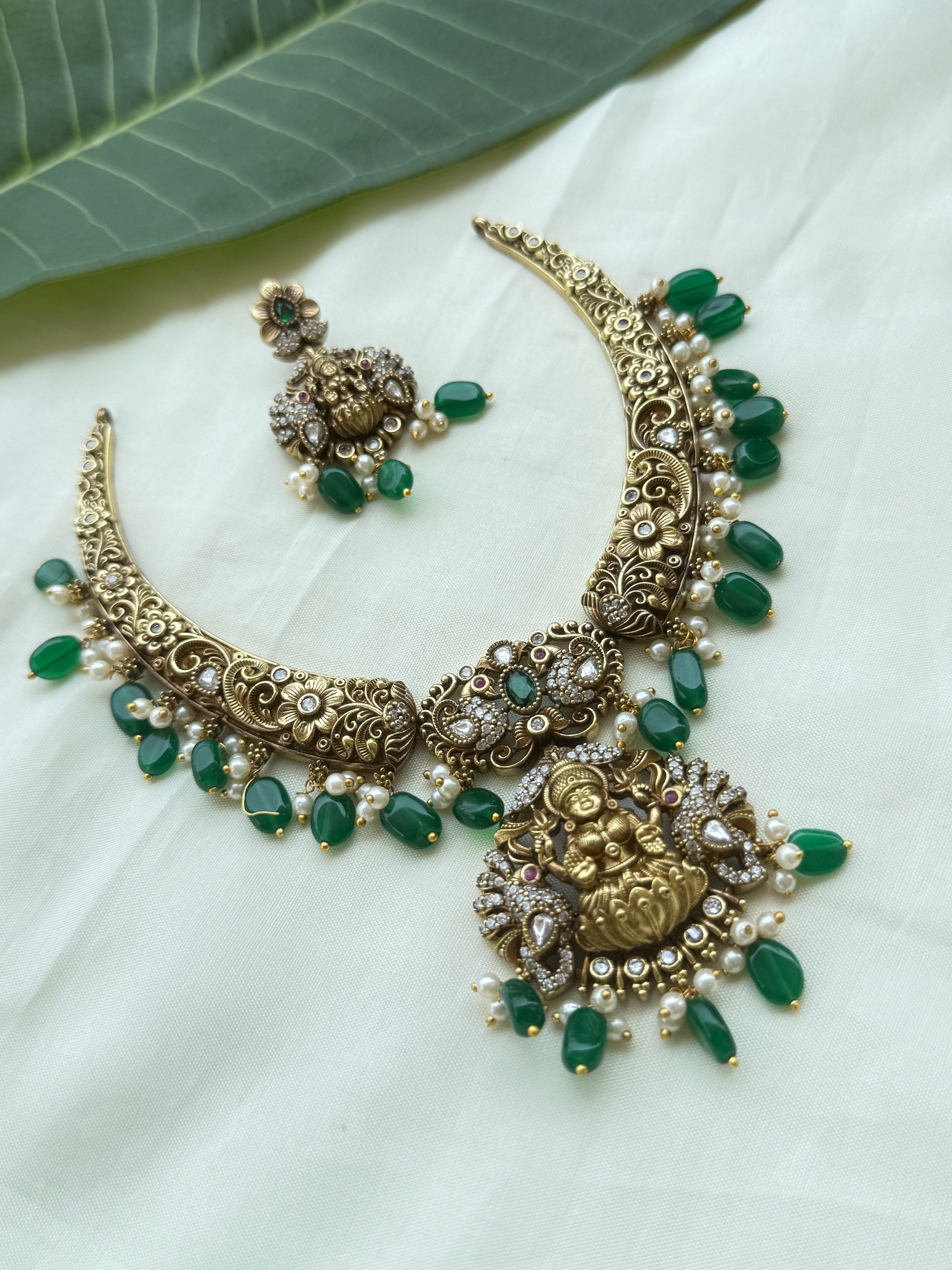 Ns262 lakshmi devi kundan kante