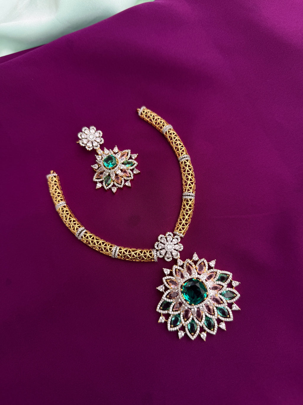 Kante short pendant flower neckset with earrings ns274