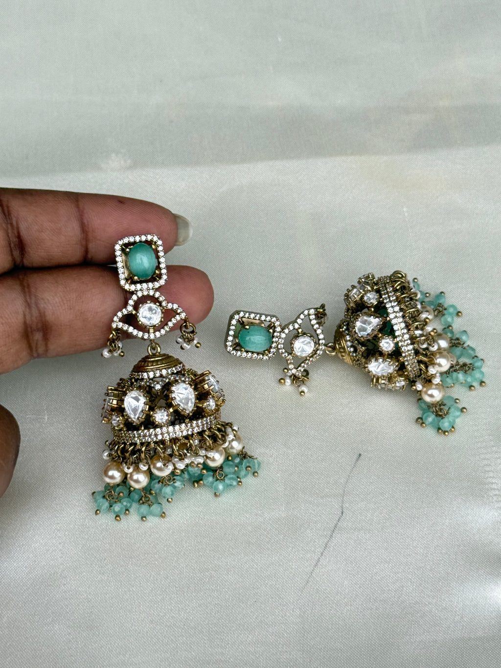 Er123 moissanite butta Earrings