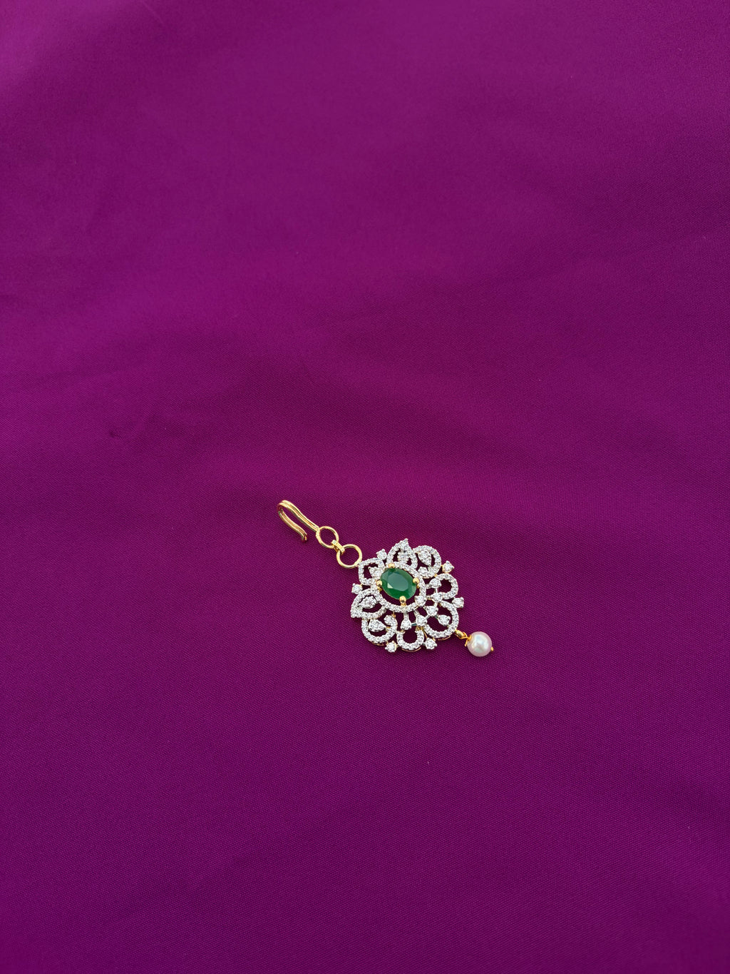 Diamond finish  green stone tikka Tk757