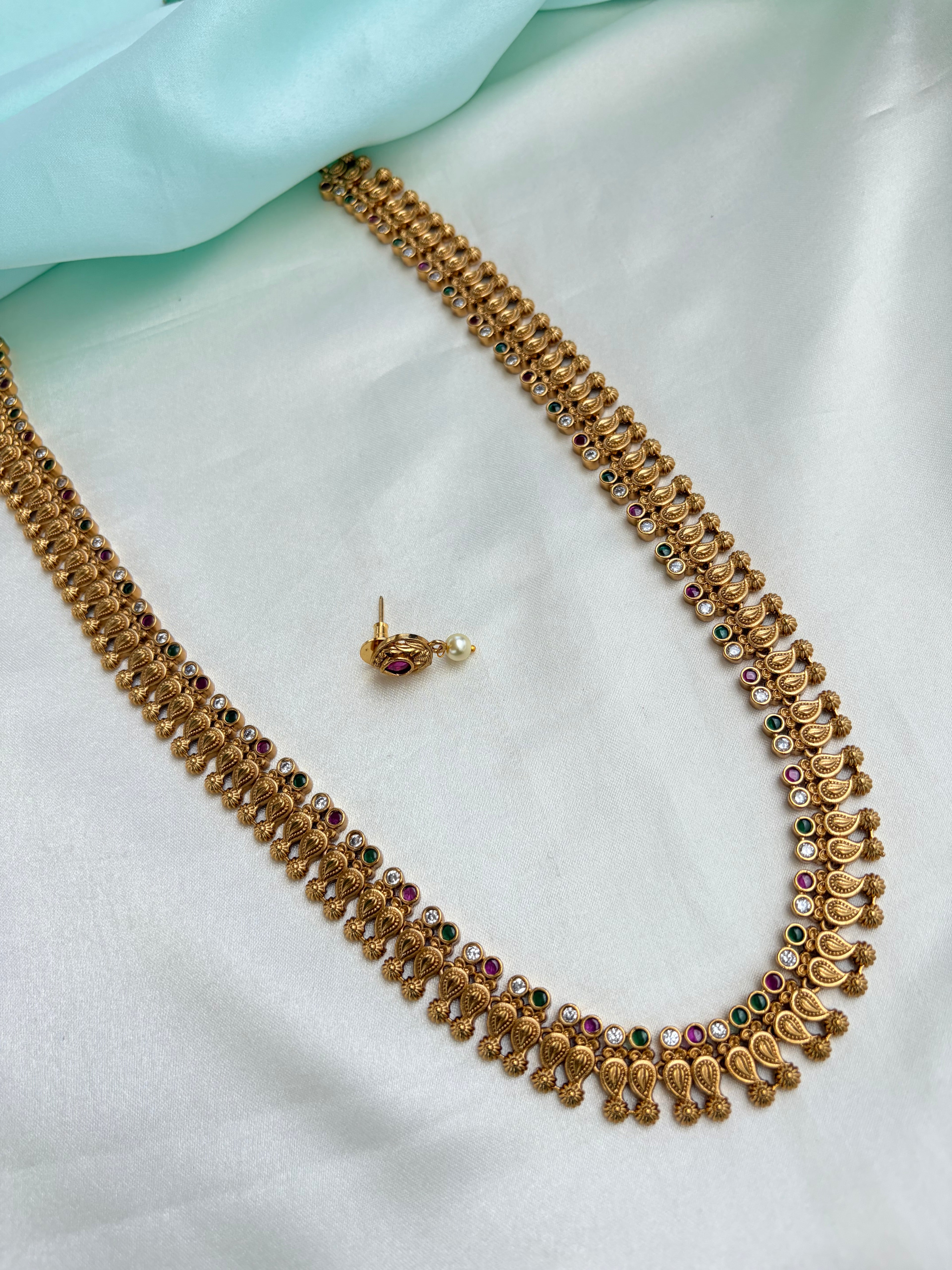 Leaf type long haram with Pearl drops Earrings Ns907