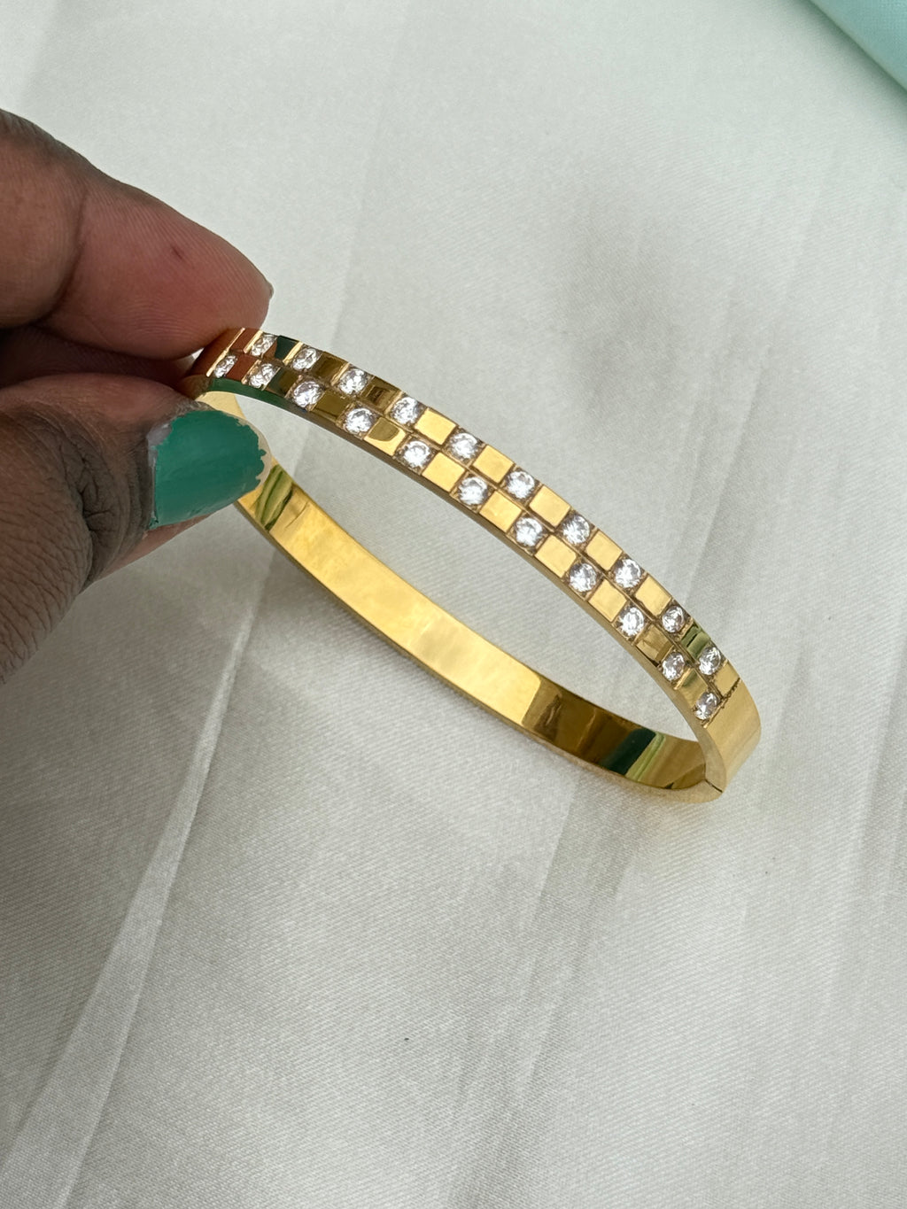 Ab591 anti tarnish middle stone 2:4 to 2:6 size opeanable kada bracelet
