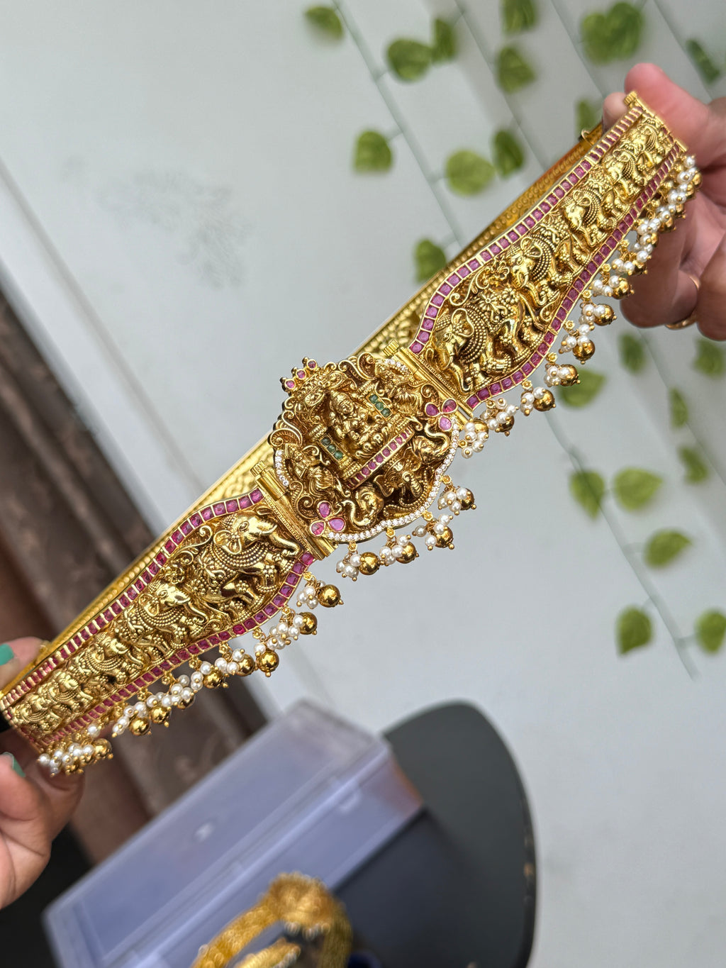 Hb706 2-in-1 nakshi textured hipbelt can be used for adults and kids (only pendent version for kids)