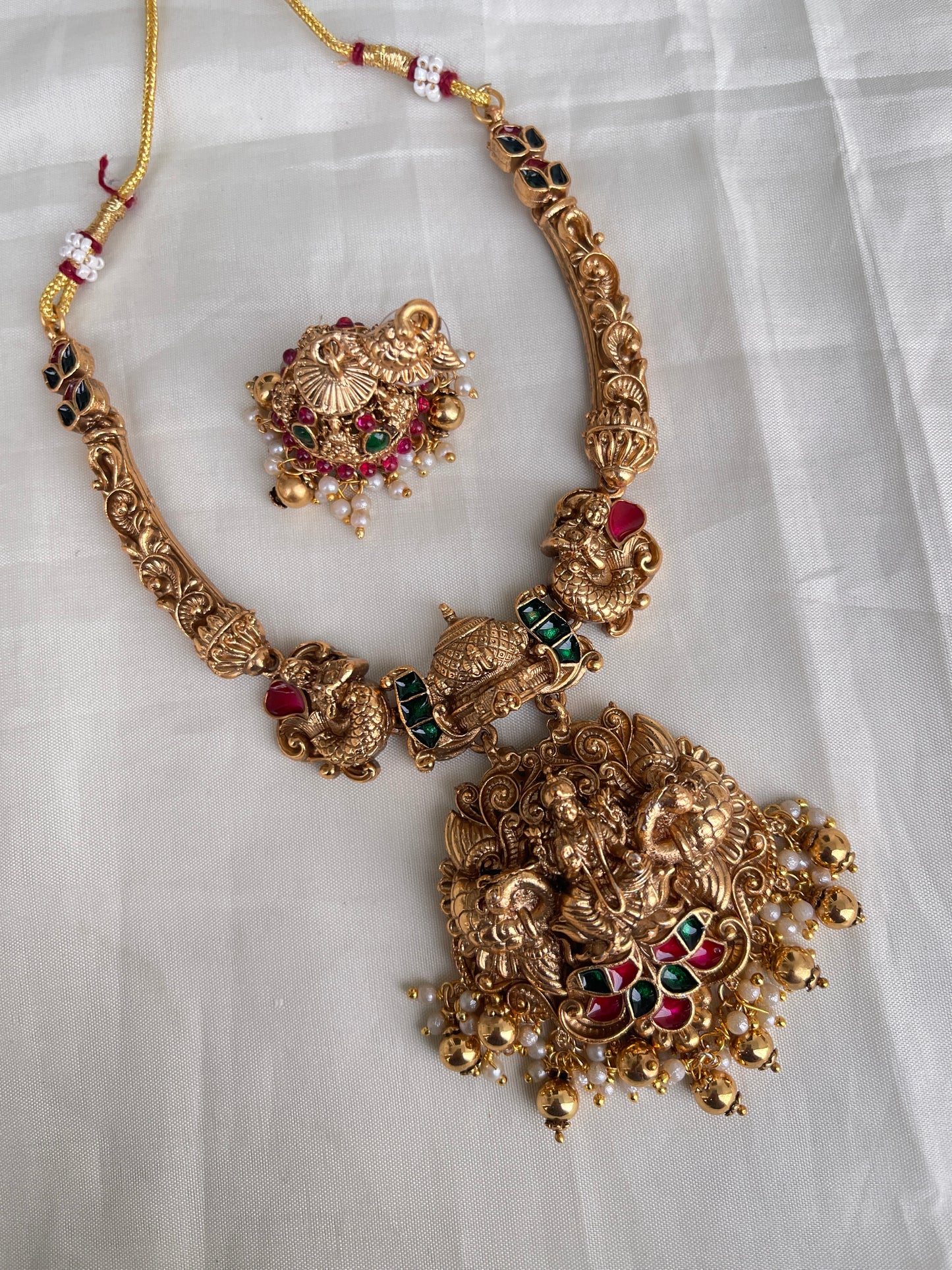 Lakshmi devi kante neckset with butta Earrings nsfree ns2005