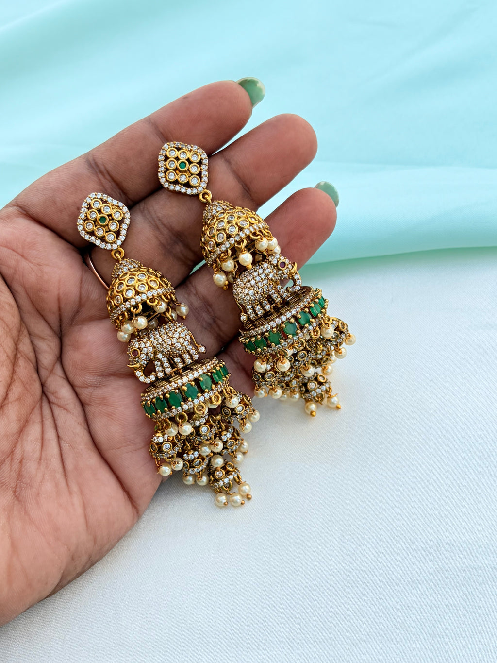 Unique Elephant design butta earrings Er927