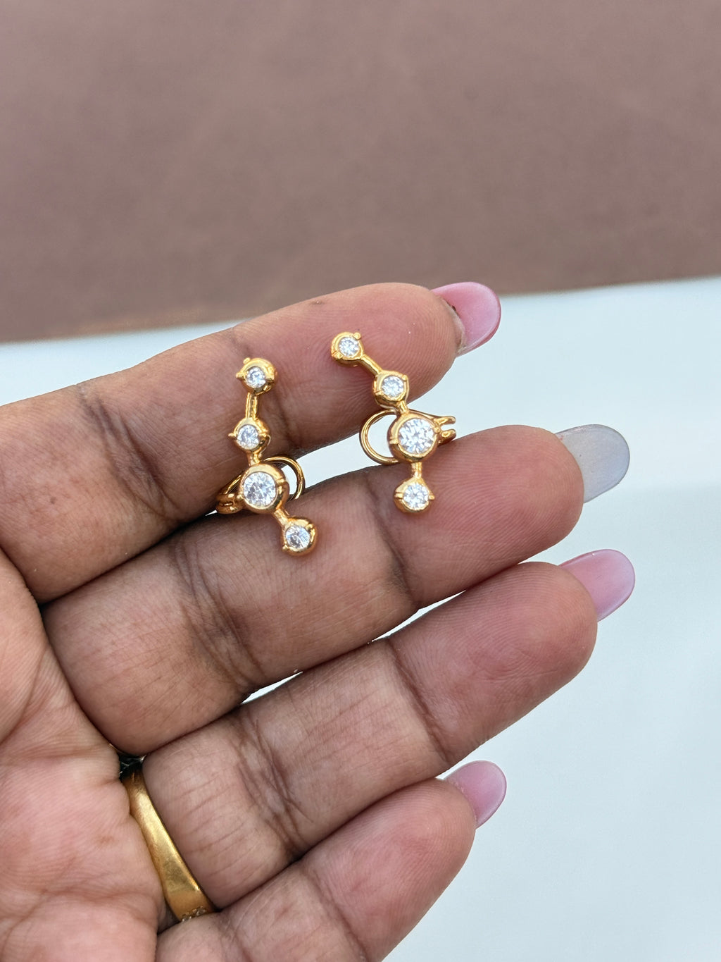 Ph235 4 stones panchaloham small earcuffs with back support