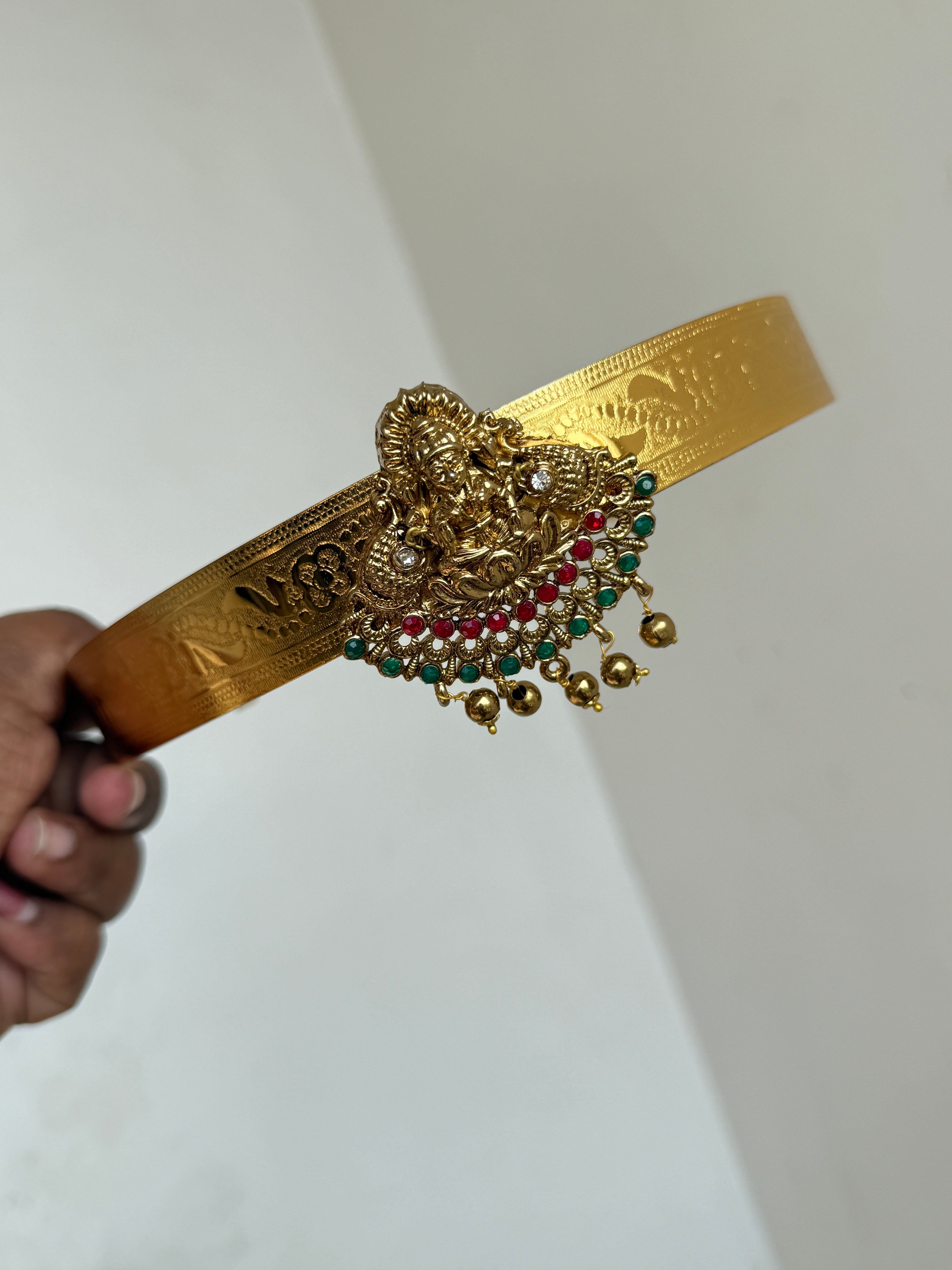 Hb628 lakshmidevi kids hipbelt with gold and green beads