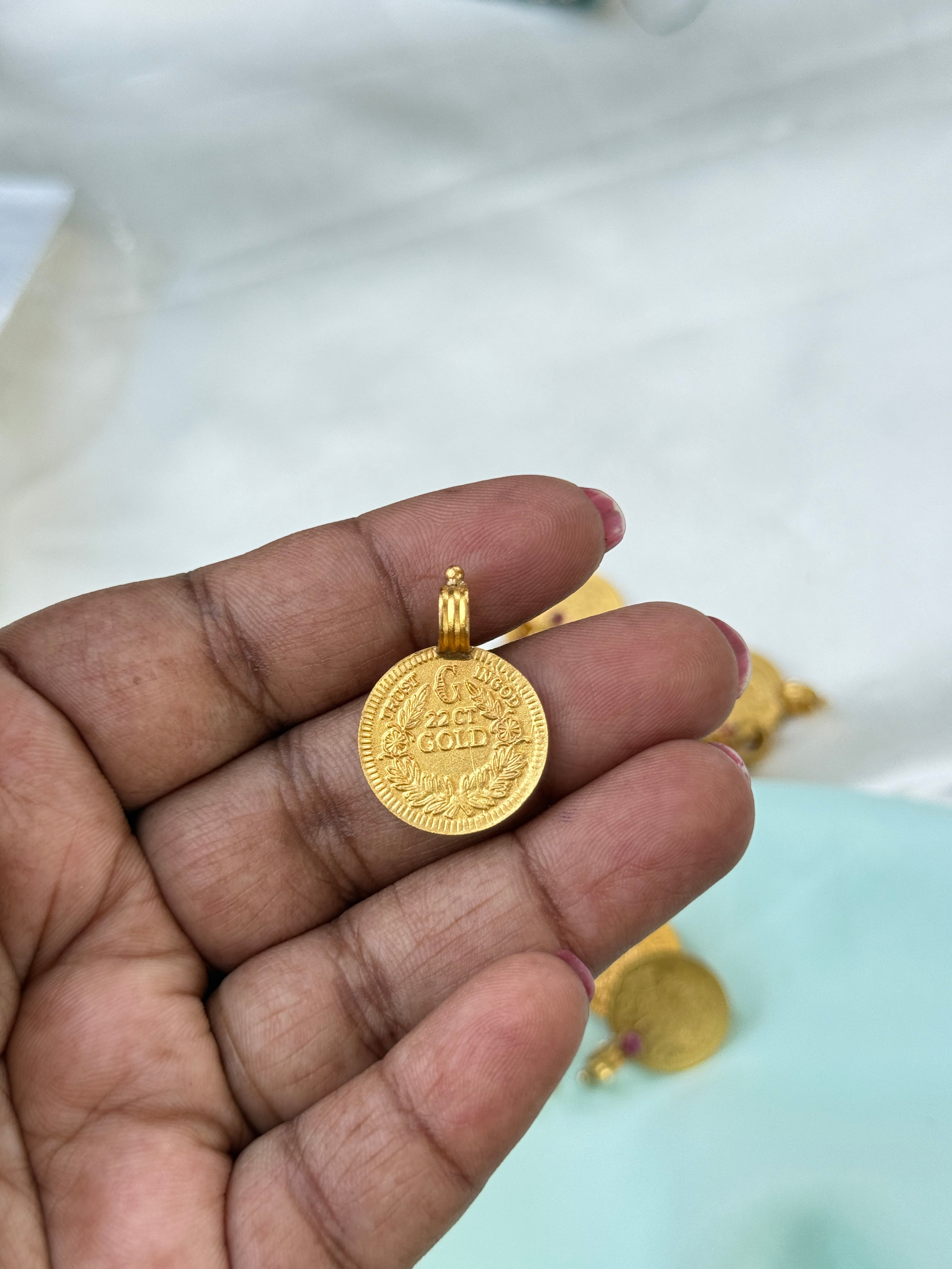 Tc057  Panchaloham kasu pedant each piece 250
