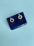 3 petals rhombus studs ER6089