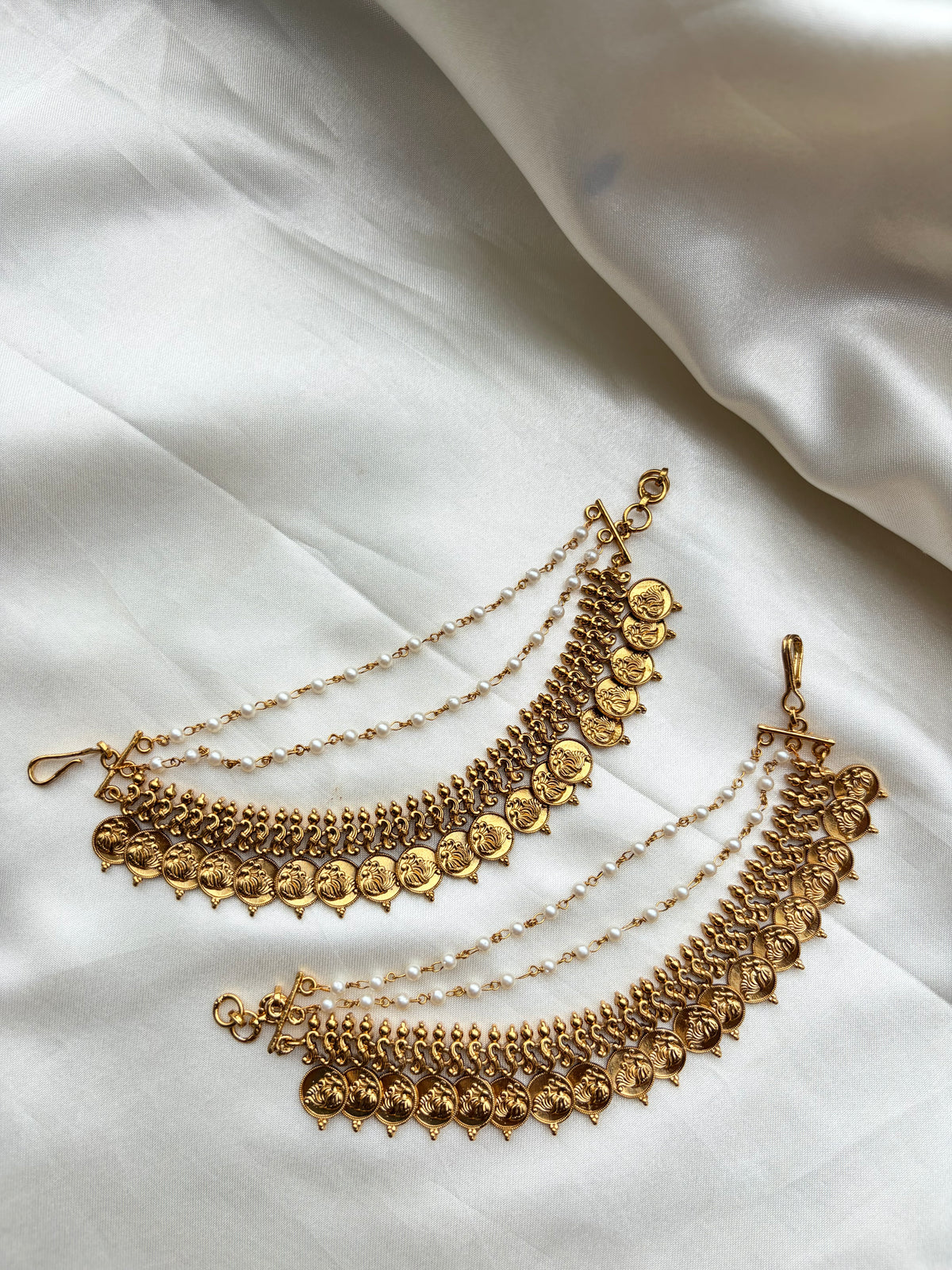 3 layers pearls and kasu Chempaswaralu ch243