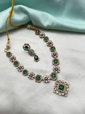 Unique emerald  flower design Neckset with earrings ns892